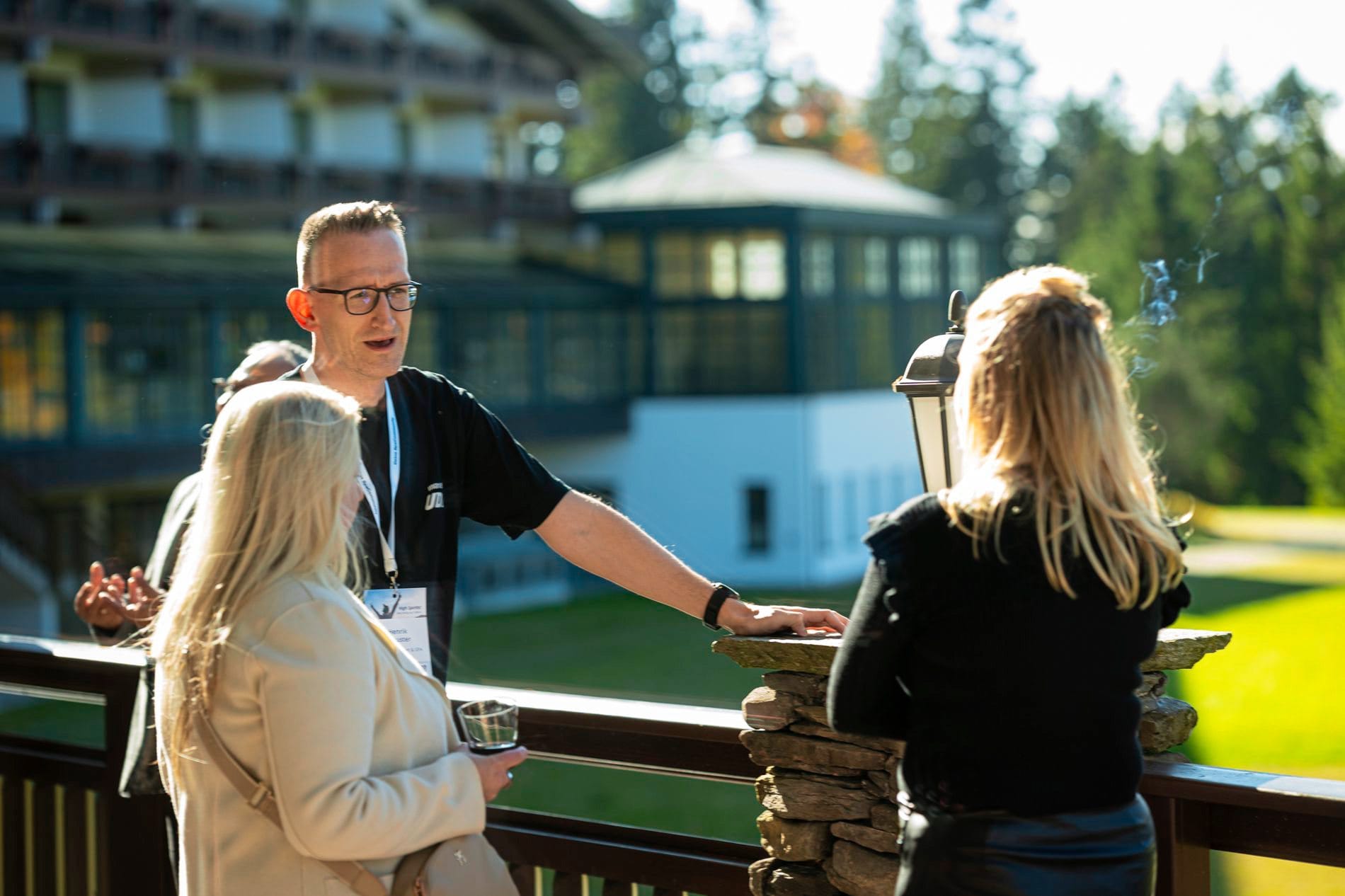 Impressionen vom SpaCamp 2025: 190 Spa- und Wellness-Experten trafen sich drei Tage lang im Interalpen-Hotel Tyrol. Im Mittelpunkt standen Inspiration und Networking.