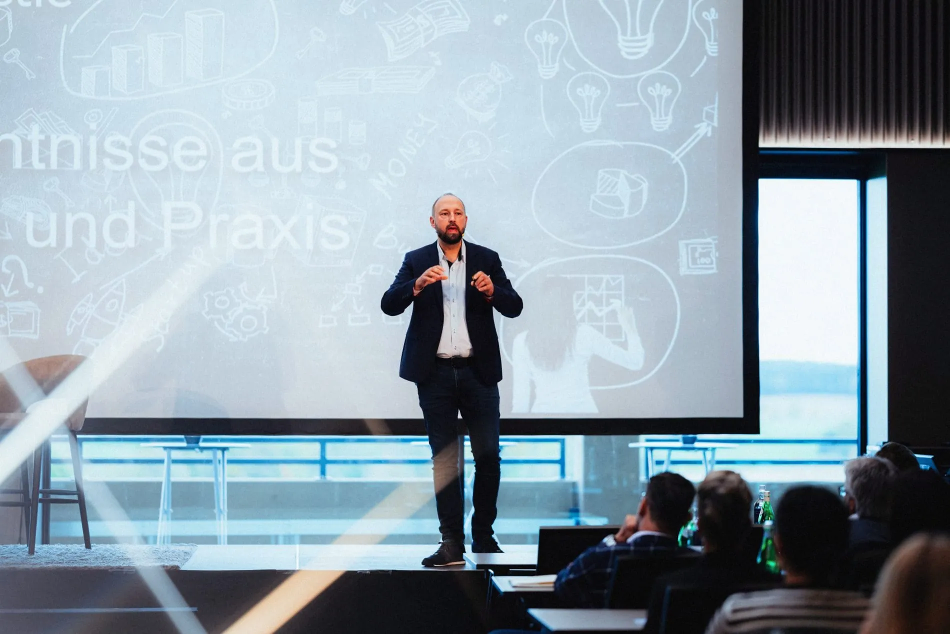 Impressionen vom Partnertreffen der Fair Job Hotels: Hoteliers, HR-Verantwortliche und Branchenexperten trafen sich zum Austausch in Dinkelsbühl.