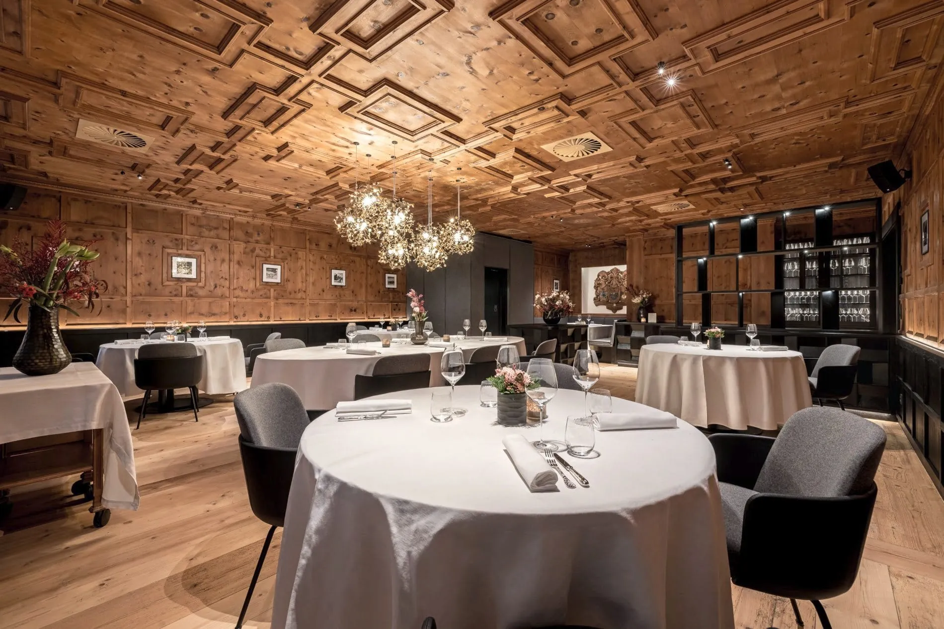 Modernisierte "Ötztaler Stube" startet in die Wintersaison