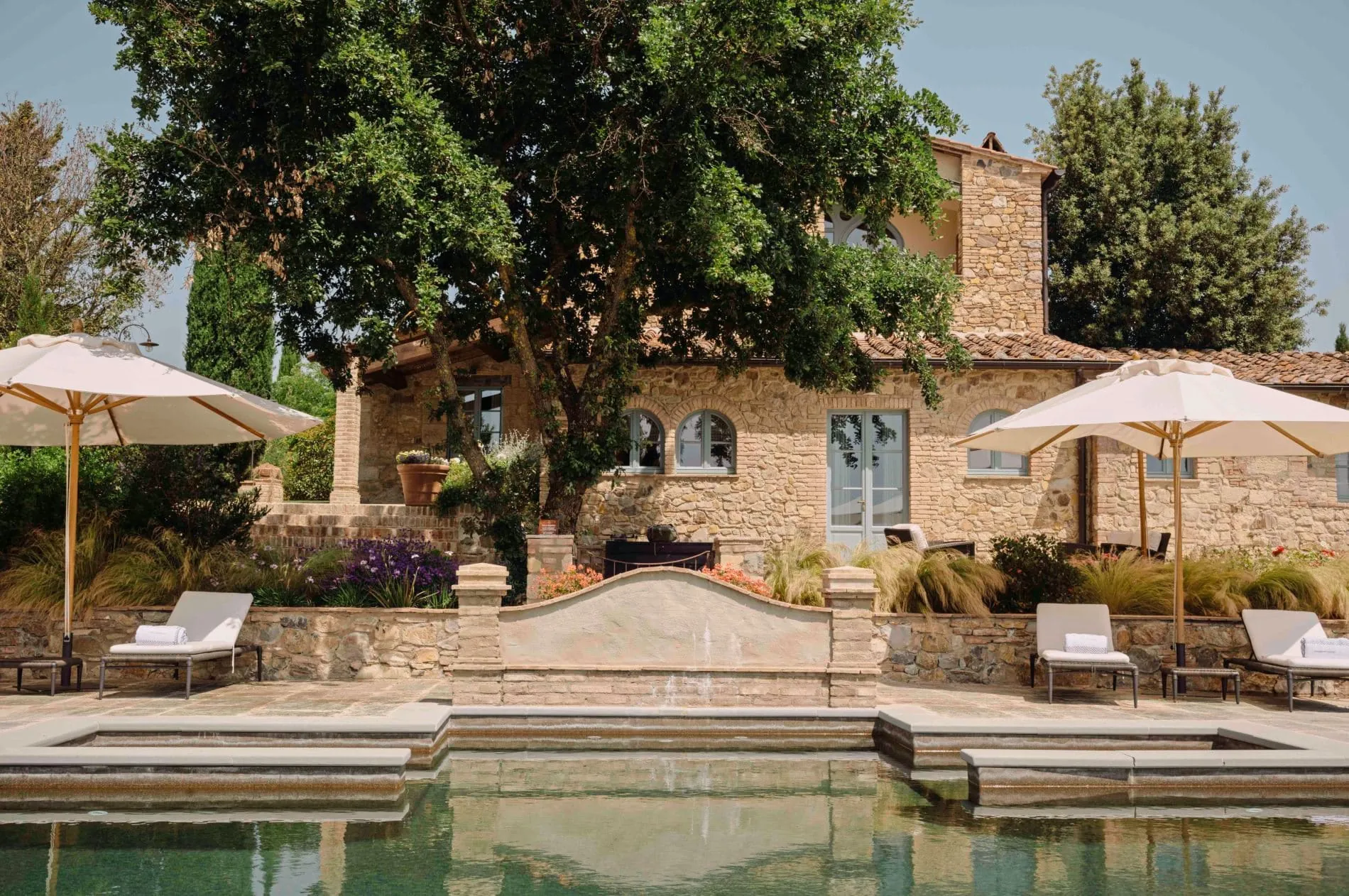 Das historische Anwesen des Borgo Pignano Volterra liegt zwischen Volterra und San Gimignano.