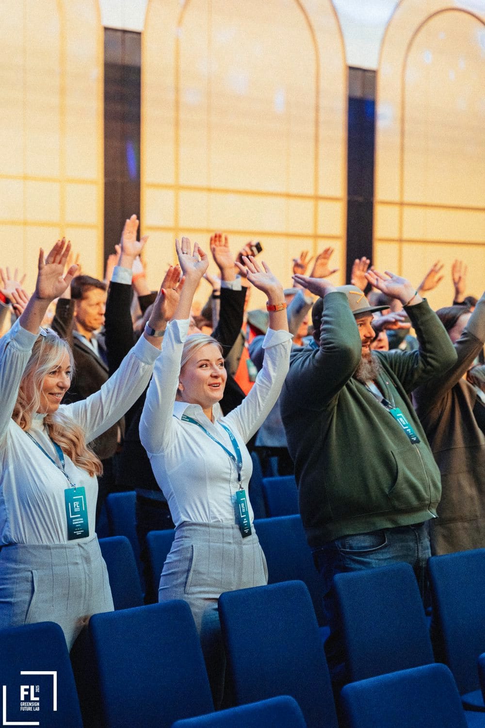 Green Sign Future Lab: Gute Stimmung gleich zu Beginn – die Teilnehmenden starteten mit einer La-Ola-Welle in den Tag.