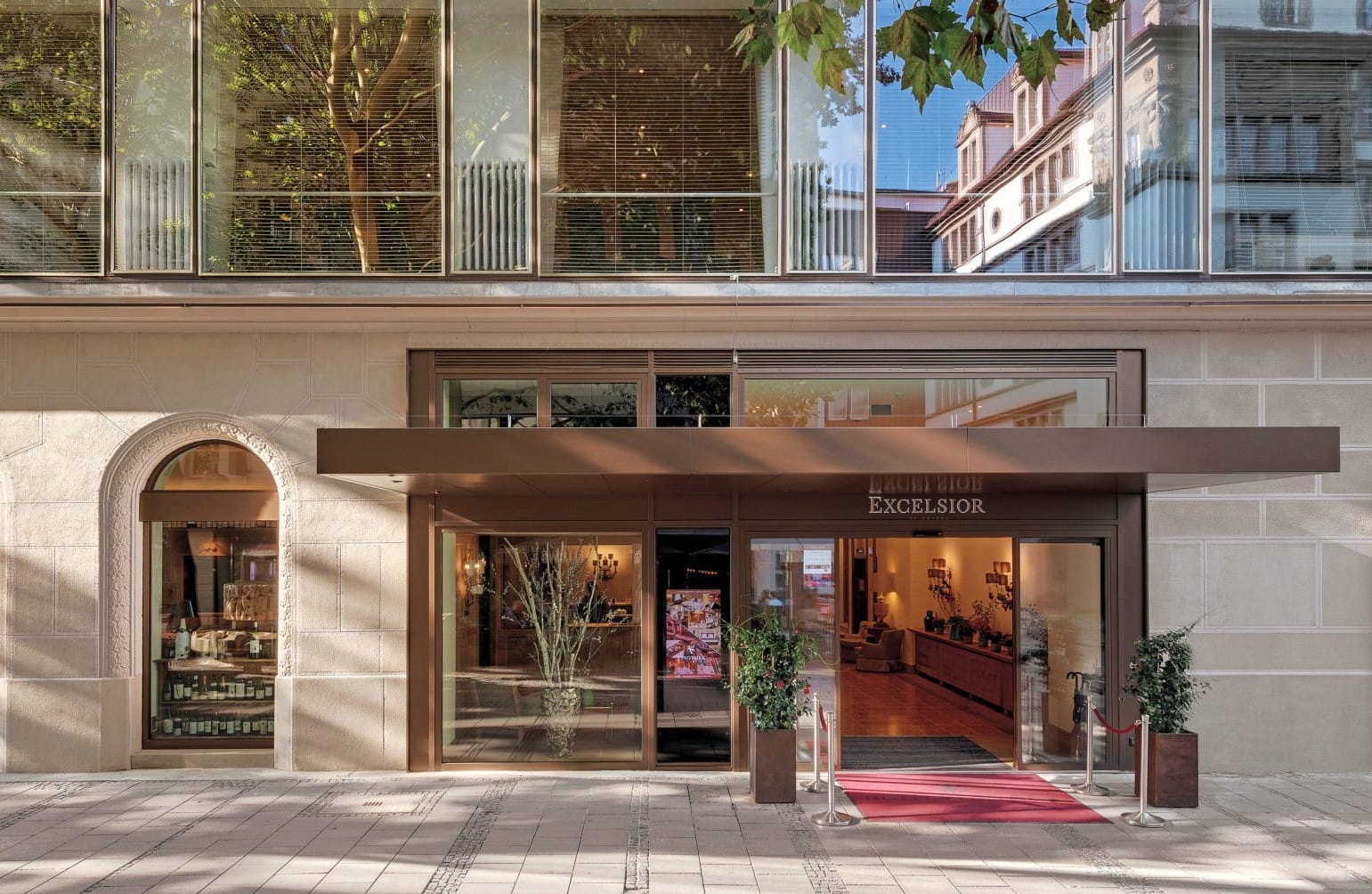 Das Hotel Excelsior in München wechselt nach 90 Jahren den Besitzer.