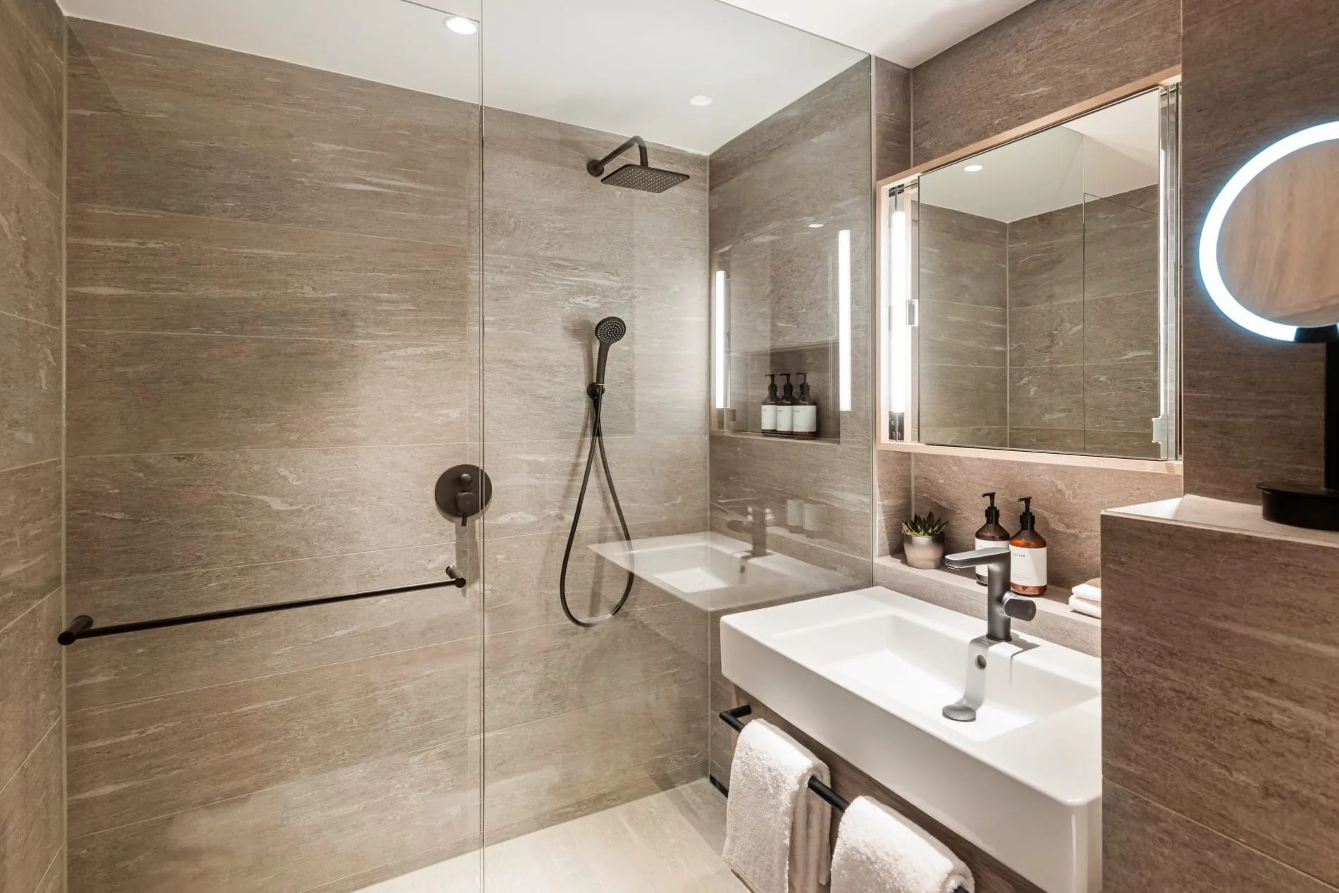 Blick in ein Badezimmer im Kennedy 89.