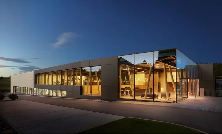 Vergr&ouml;&szlig;ert sich: Der Hoteleinrichter Zieflekoch aus Waldachtal.