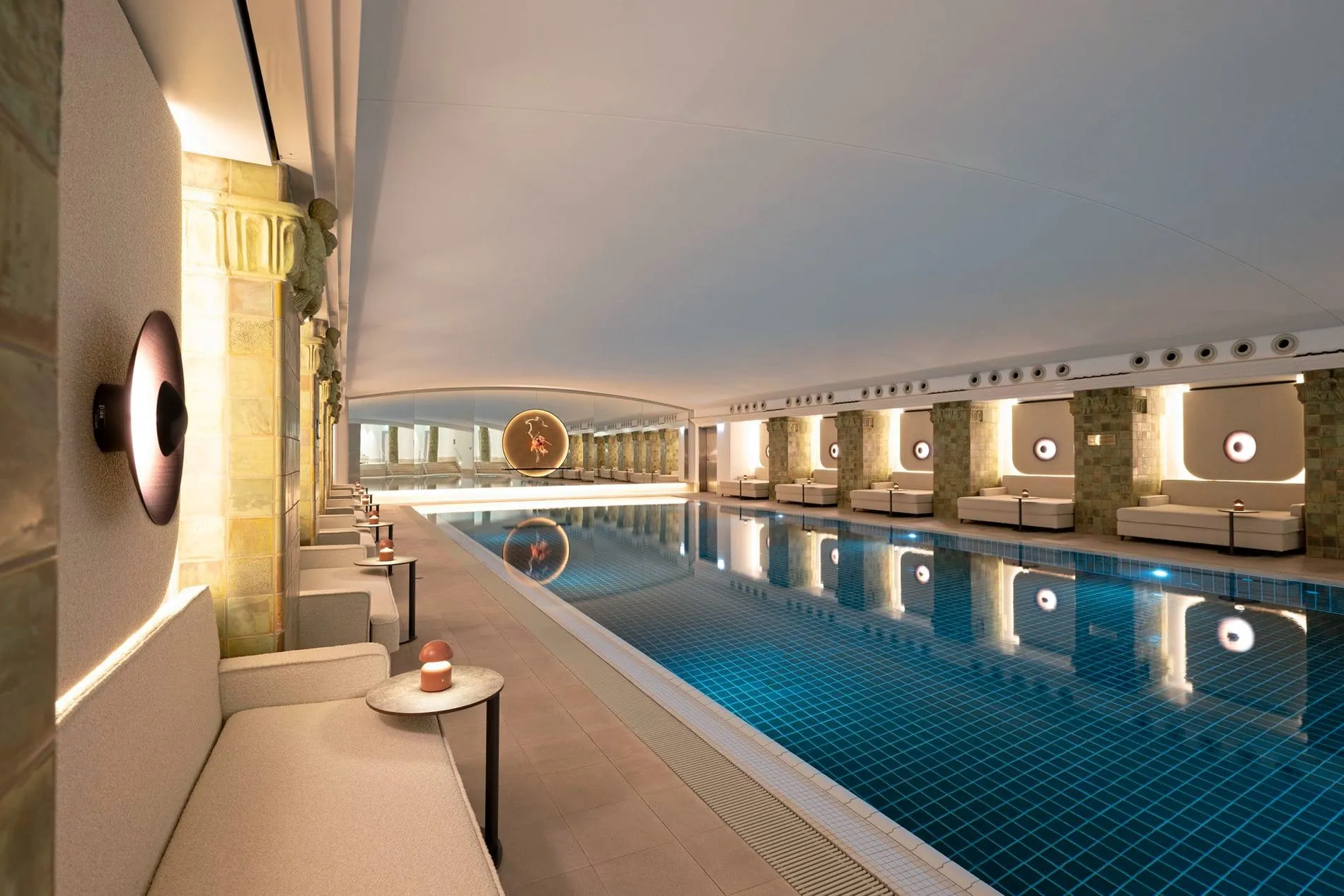 Herzstück des Levante Spas ist ein 20 Meter langer Indoor-Pool.