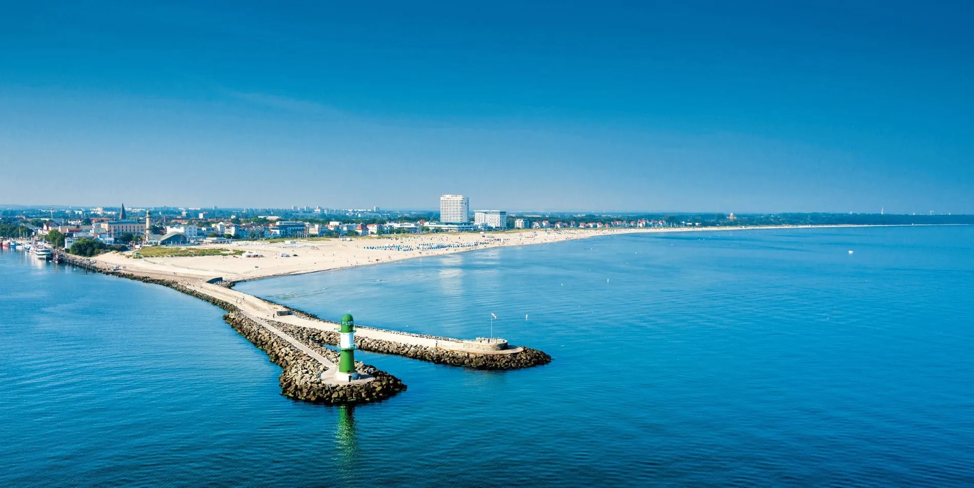 Hotel Neptun Rostock-Warnem&uuml;nde_Aussenansicht