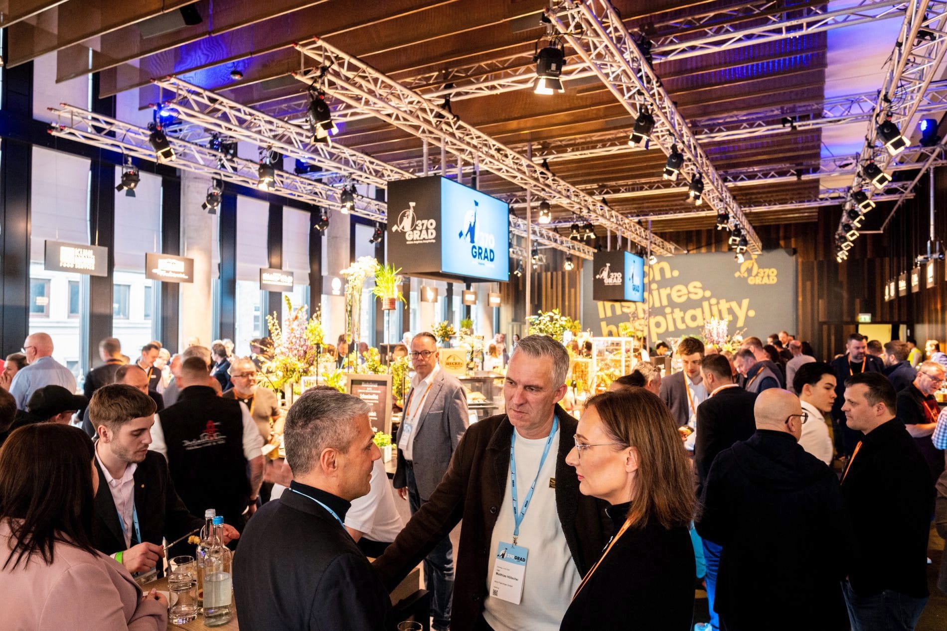 Networking in Norden: Zum zweiten Mal war die 370 Grad der Anlaufpunkt für Entscheidungsträger aus Hotellerie, Gastronomie und Catering in Hamburg.