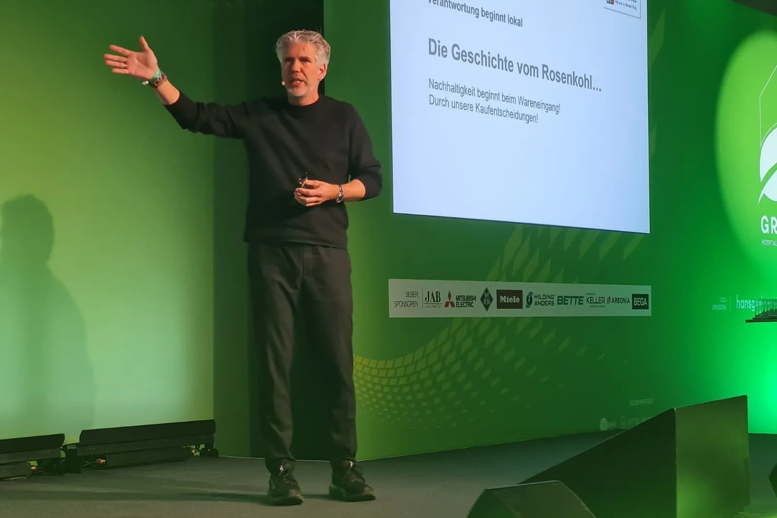 Gastro-Berater Björn Grimm machte deutlich: Nachhaltigkeit beginnt im Betrieb – vom Einkauf bis zum Umgang mit Food Waste – und ist vor allem eine Frage der Haltung.