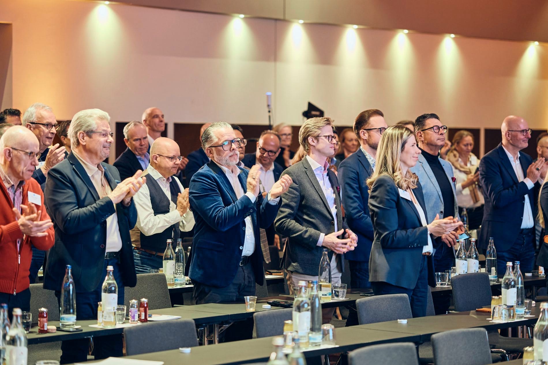 Branchentreff in der bayerischen Landeshauptstadt: Die Mitgliederversammlung am Vormittag der HDV-Frühjahrstagung im Leonadro Hotel Royal München.