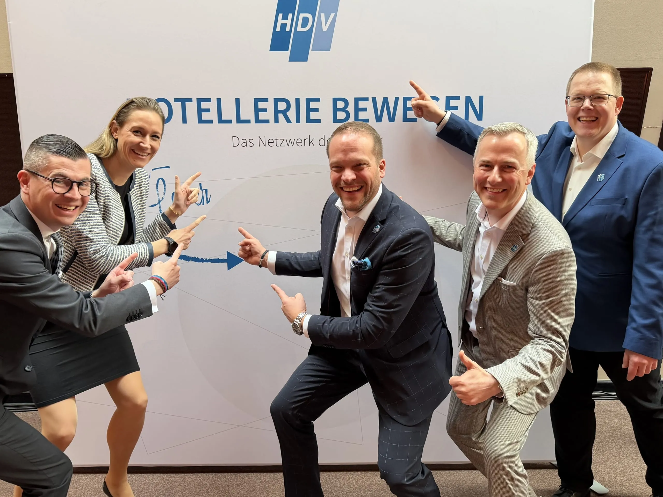 Branchentreff in der bayerischen Landeshauptstadt: Impresssionen der HDV-Frühjahrstagung im Leonadro Hotel Royal München.