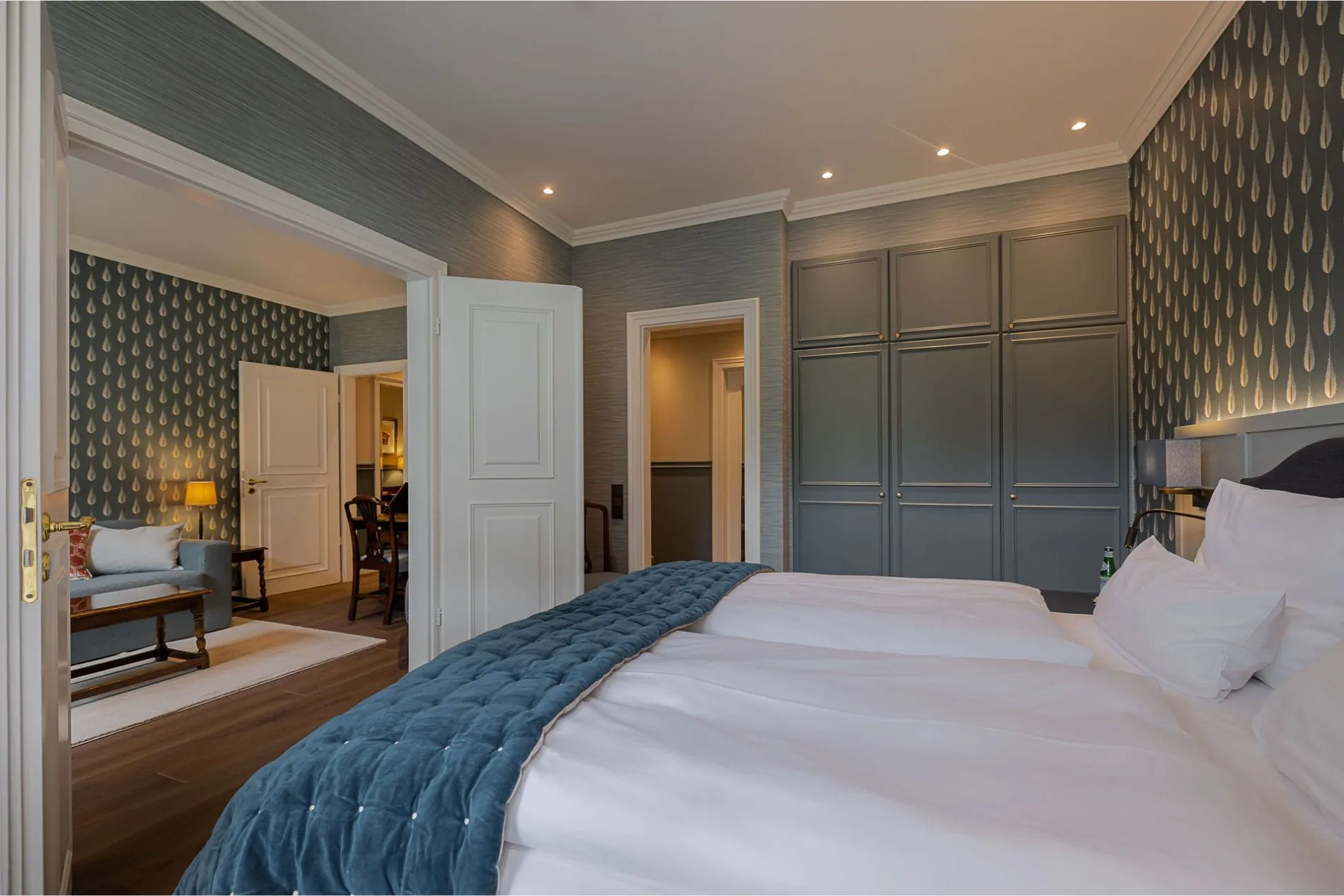 Helle, modern ausgestattete Zimmer im Hotel Stadt Hamburg bieten Gästen Komfort, Eleganz und Sylt-typisches Ambiente.