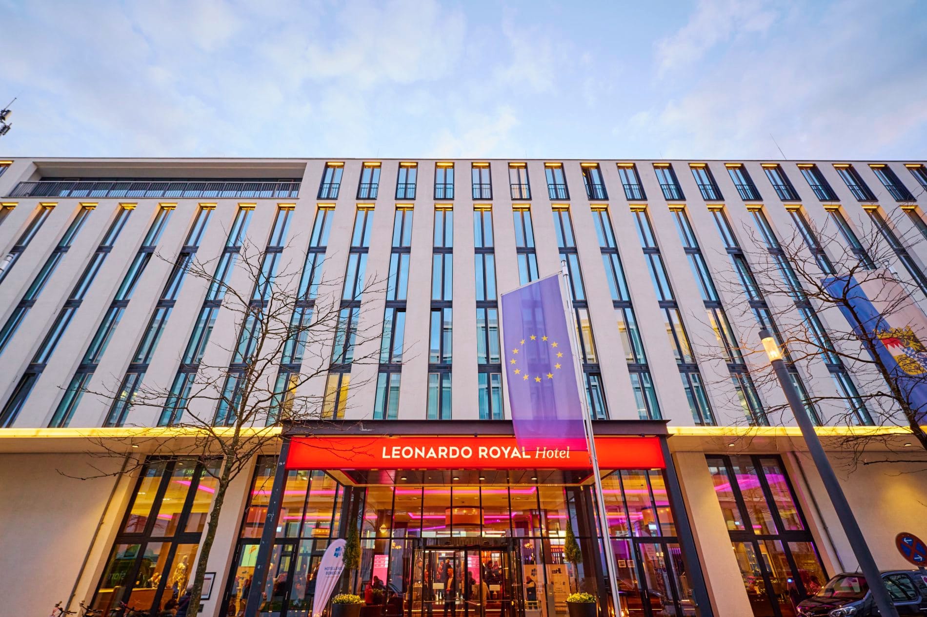 Branchentreff in der bayerischen Landeshauptstadt: Impressionen der HDV-Frühjahrstagung im Leonadro Hotel Royal München.