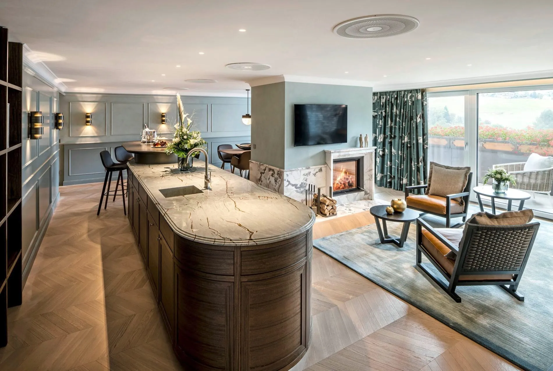 Wellness Luxus-Suite im Hotel Bareiss.