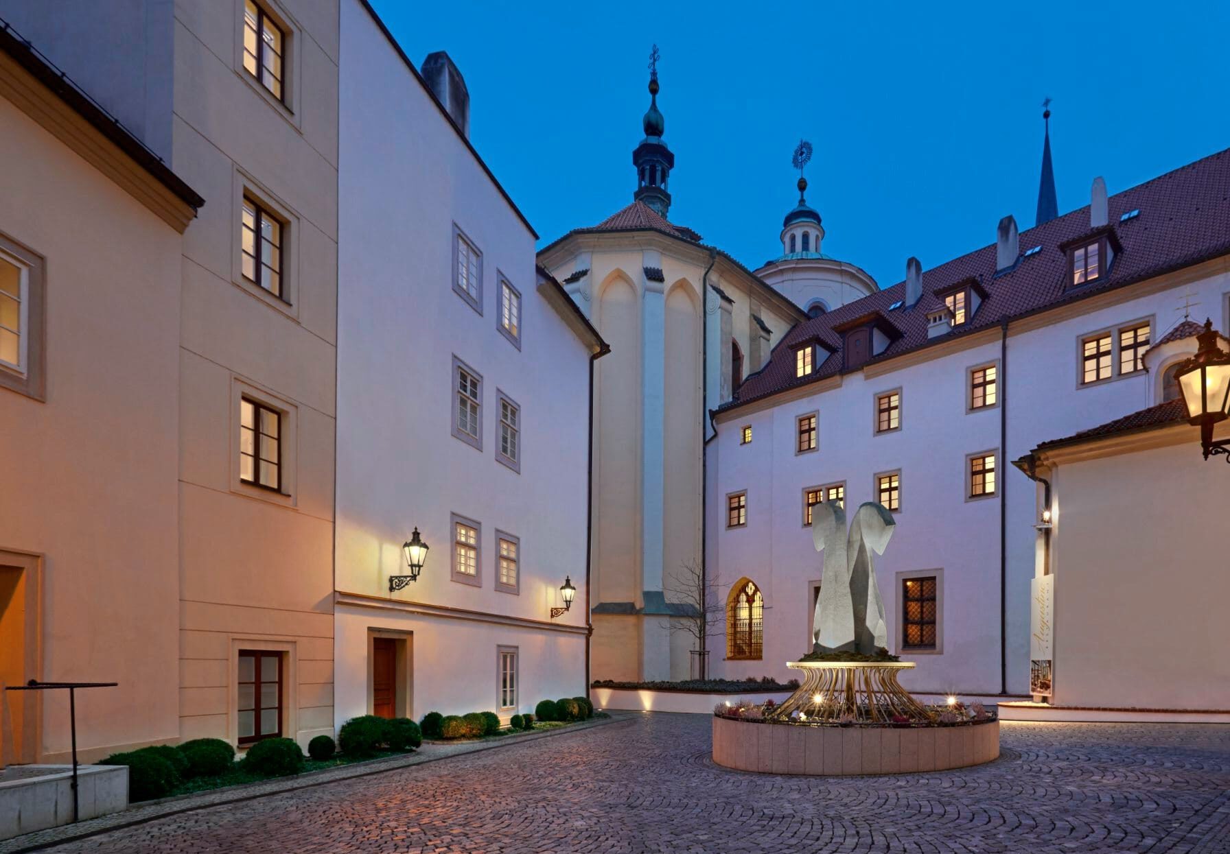 Kempinski kauft Prager Augustine Hotel