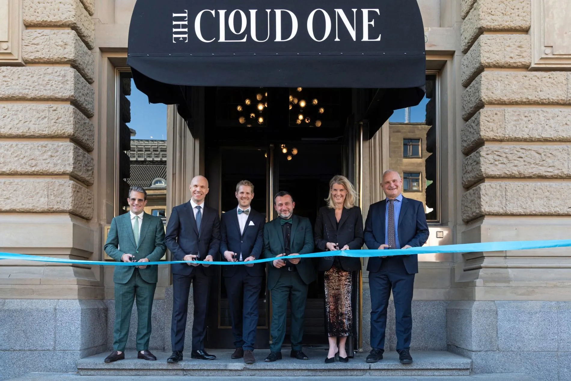 Zwei Marken, ein Abend: Motel One feiert Grand Opening in Frankfurt