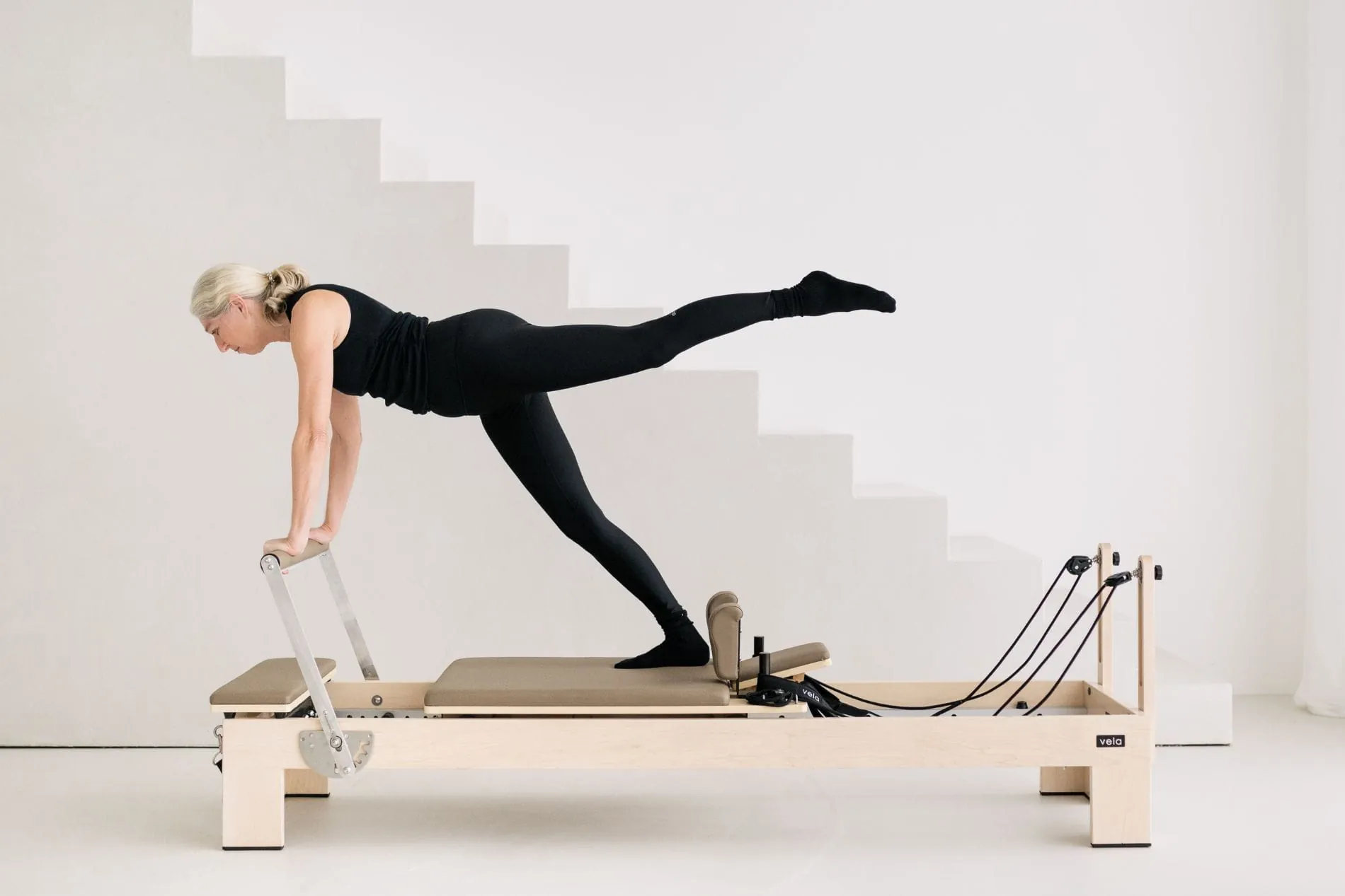 Vela Pilates-Reformer