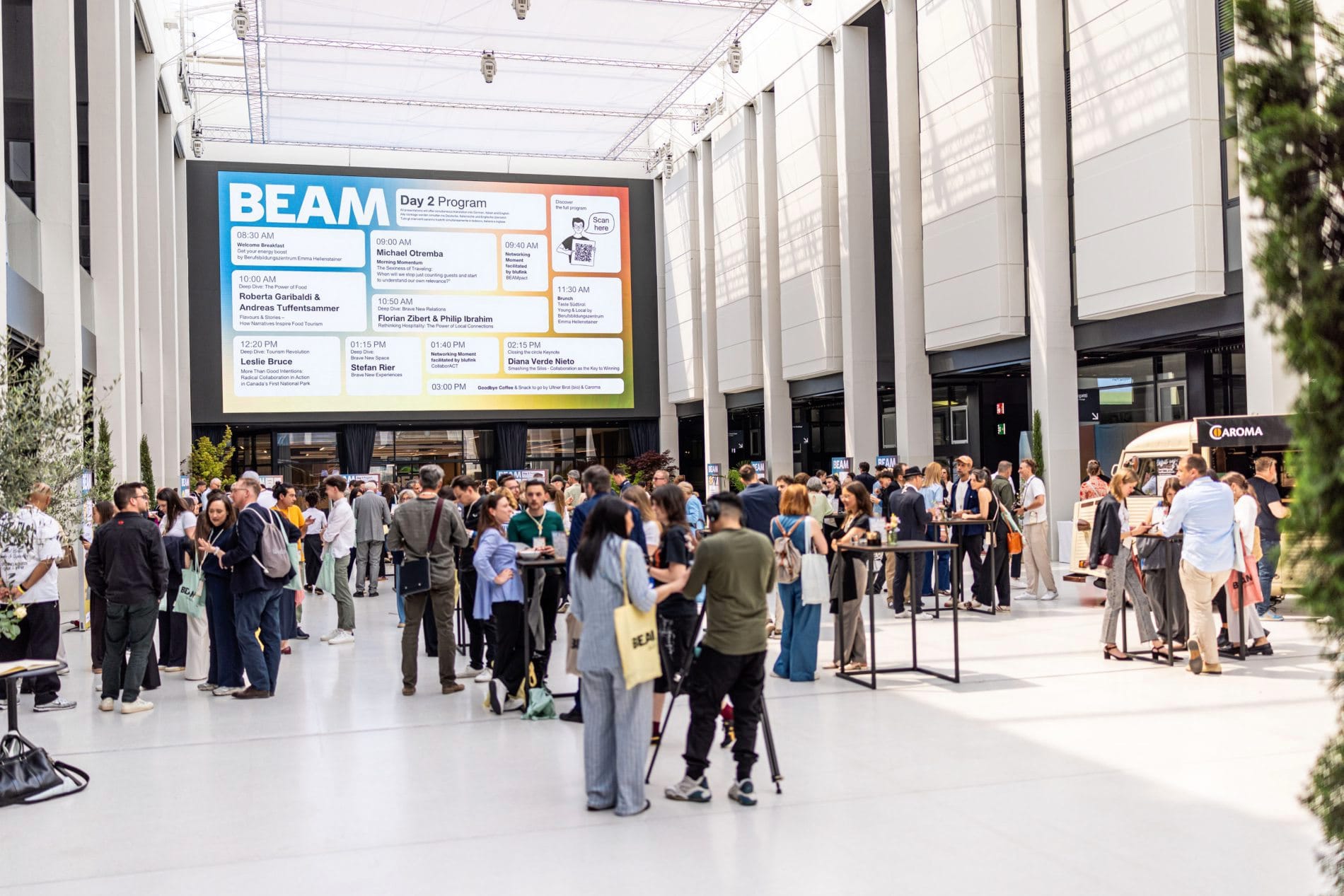 Zentraler Treffpunkt während der Pausen beim Beam Summit 2026: Raum für Austausch, Networking und Verpflegung zwischen den Programmpunkten.