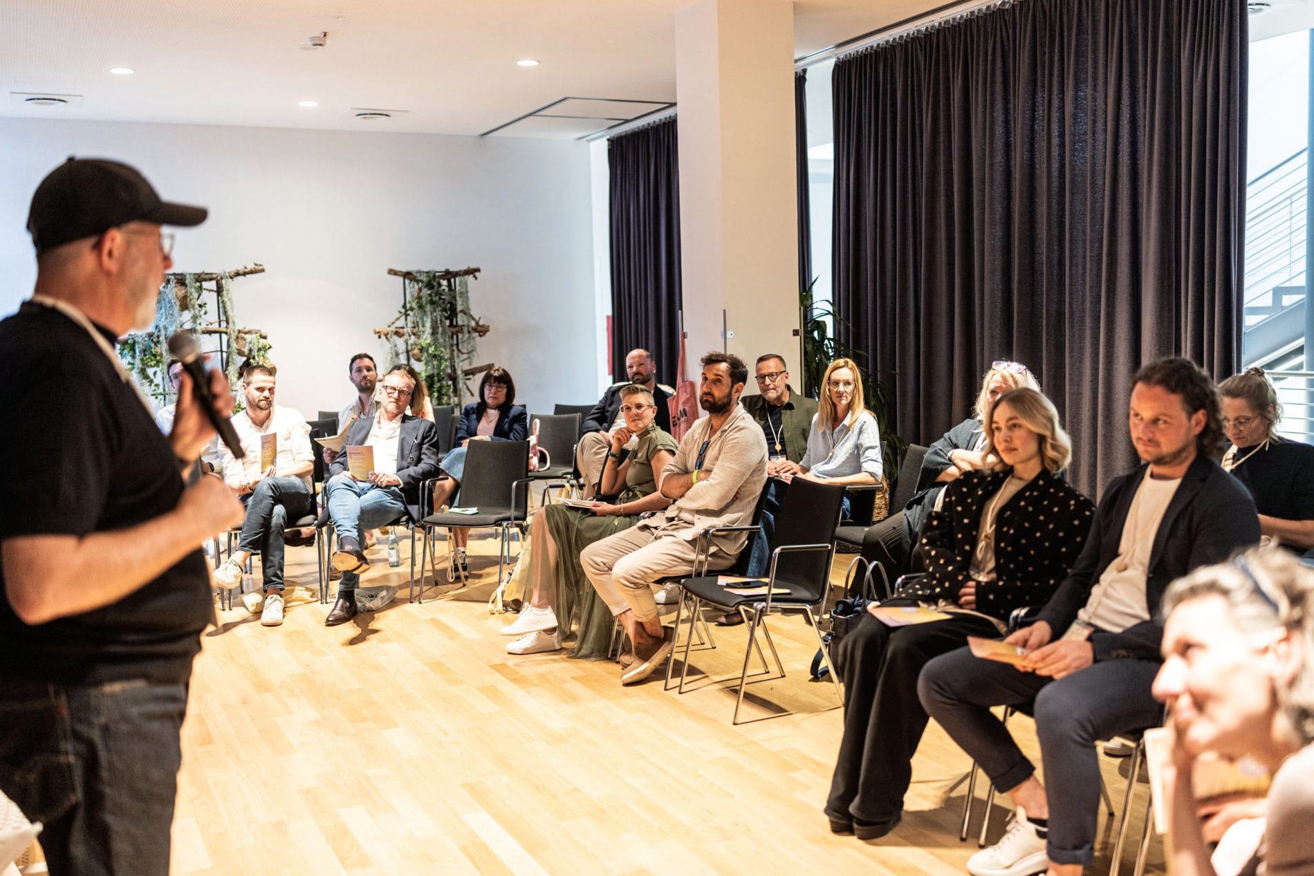 Interaktive Labs beim Beam Summit 2026: gemeinsames Arbeiten an Zukunftsthemen der Hospitality in direktem Austausch mit internationalen Expertinnen und Experten.