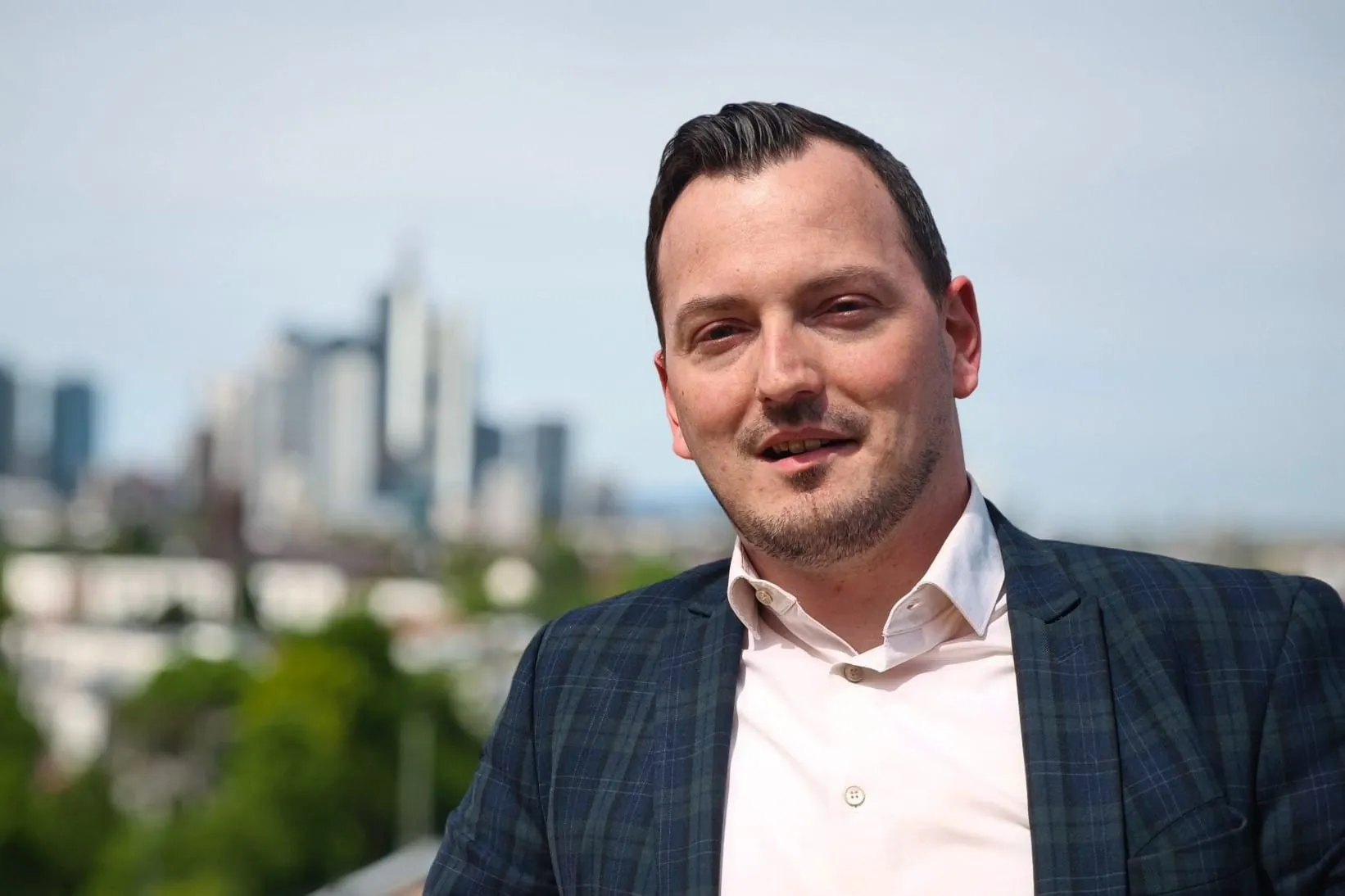 Tim Gilbert-Lichtenberg hat die Leitung des The Blasky im April 2026 übernommen.