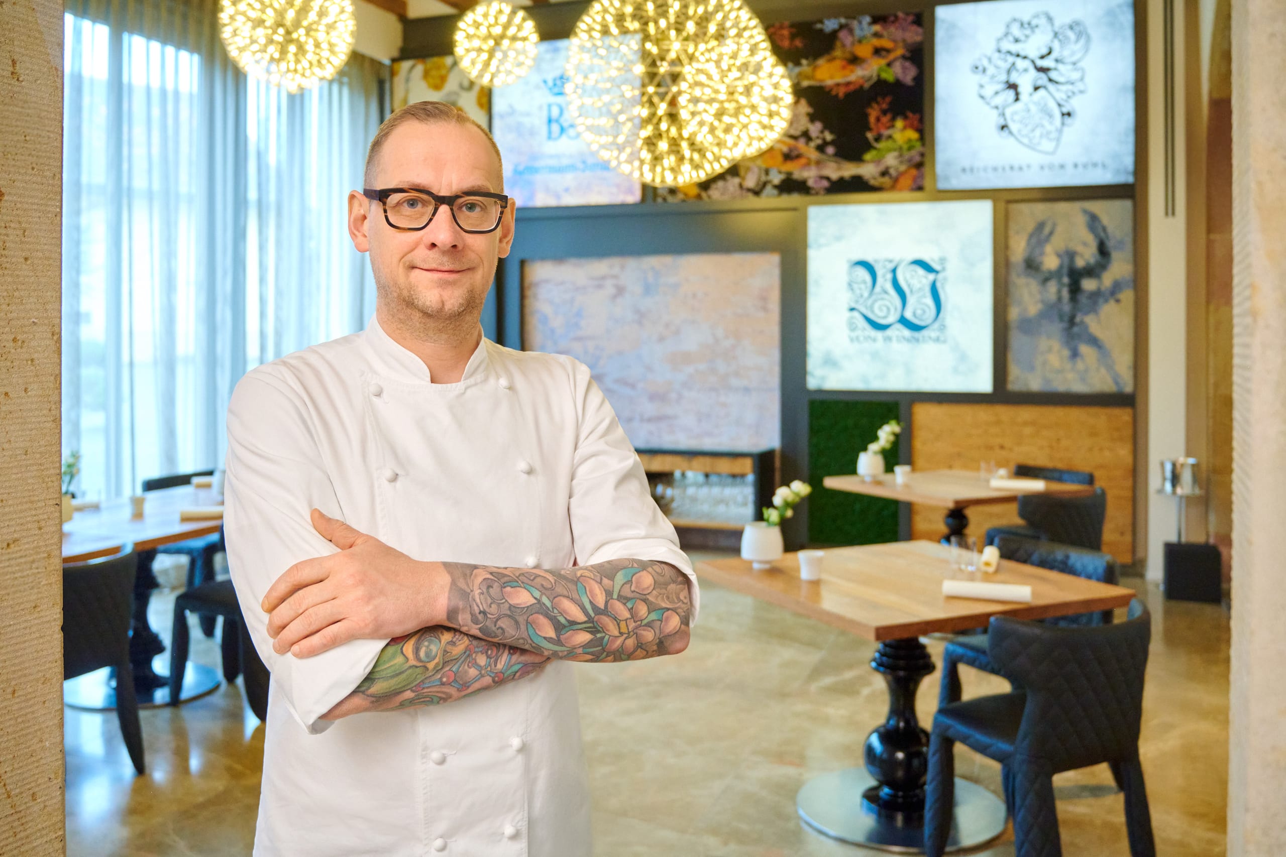 Daniel Schimkowitsch, Küchenchef des „L.A. Jordan“ im Ketschauer Hof in Deidesheim, wurde dieses Jahr erstmals mit drei Sternen ausgezeichnet.
