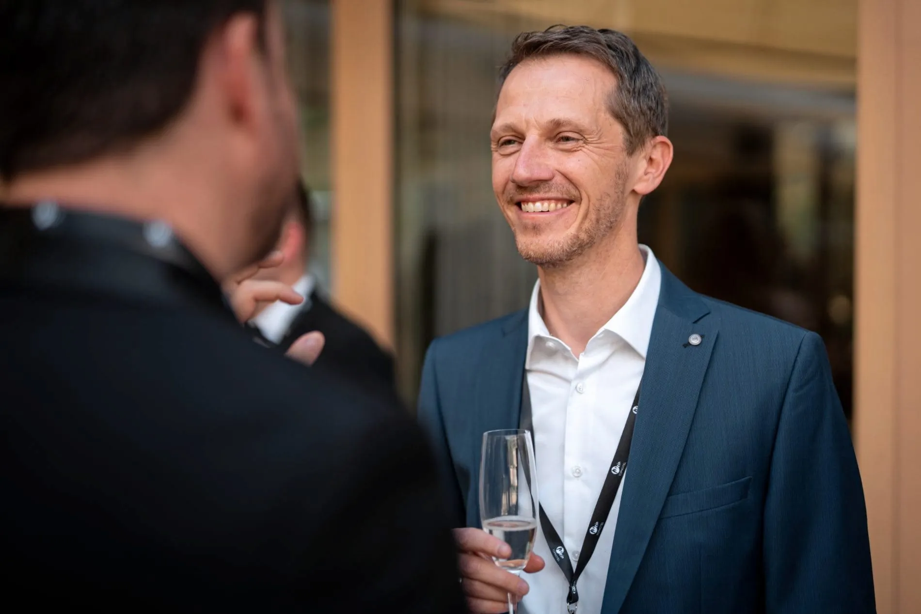 Zwei Awards, ein Tag: Im Falkensteiner Hotel Kronplatz wurden die Gewinner des Family Cups 2026 und des Lieblings Chalet Award 2026 ausgezeichnet.