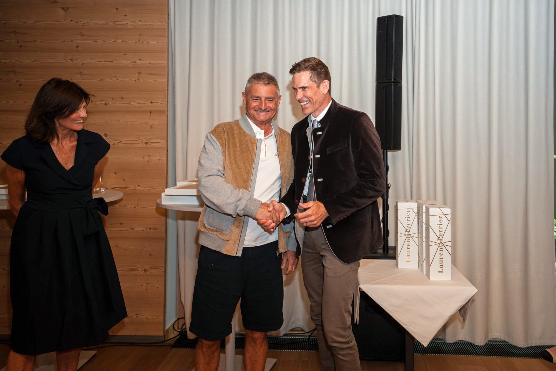 Zwei Awards, ein Tag: Im Falkensteiner Hotel Kronplatz wurden die Gewinner des Family Cups 2026 und des Lieblings Chalet Award 2026 ausgezeichnet.