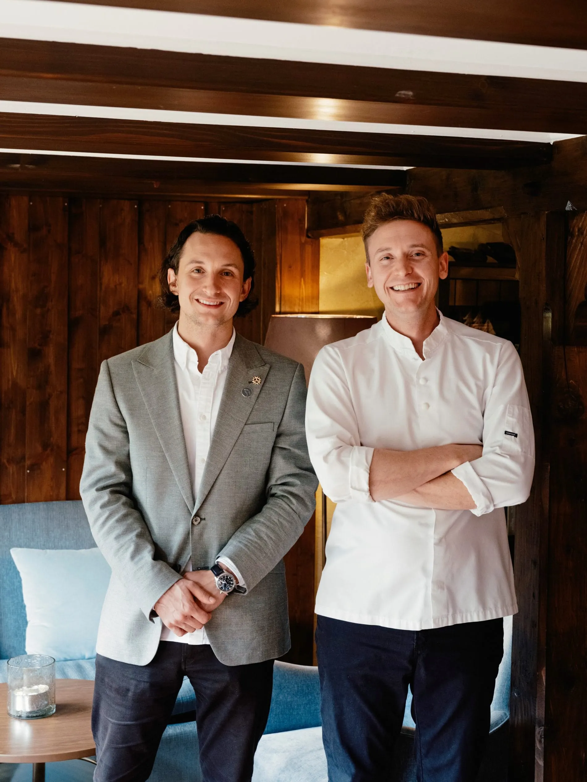 Das Restaurant der Mühle Schluchsee wurde mit seinem zweiten Michelin-Stern ausgezeichnet. Für Küchenchef Fabian Obergfell (rechts) und Hotelier Marius Tröndle ist die Ehrung die Bestätigung ihrer gastronomischen Vision.