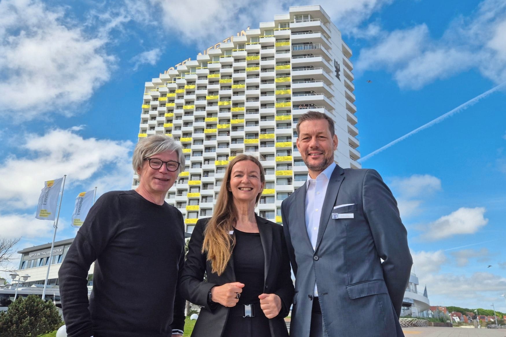 Hotel Neptun zum Jubiläum mit Goldakzenten