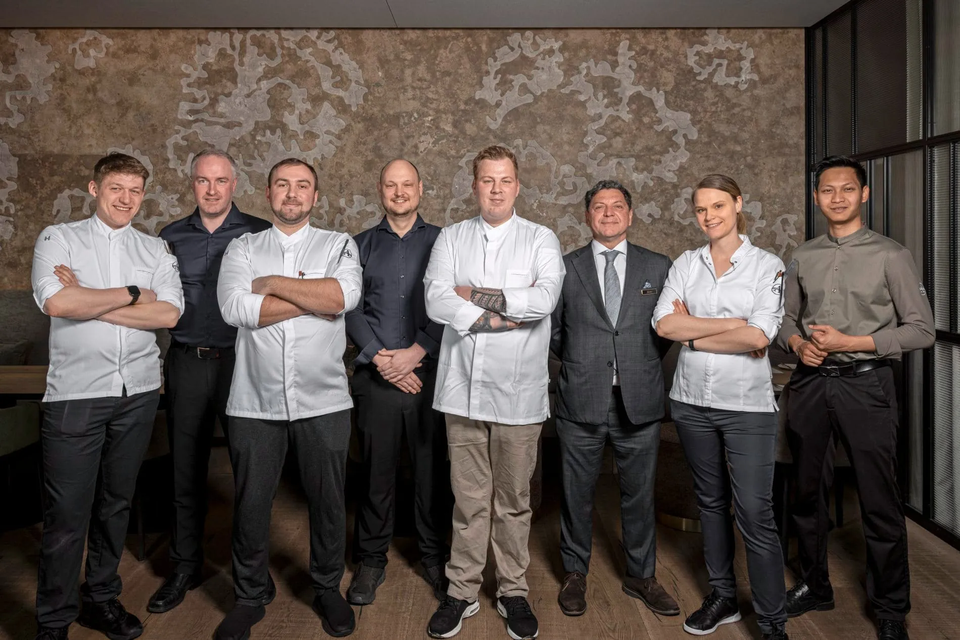 Das Restaurant „Staderer“ im familiengeführten Designhotel Das Altmühltal hat erstmal einen Michelin-Stern erhalten. Chef de Cuisine ist Benjamin Schönreich.