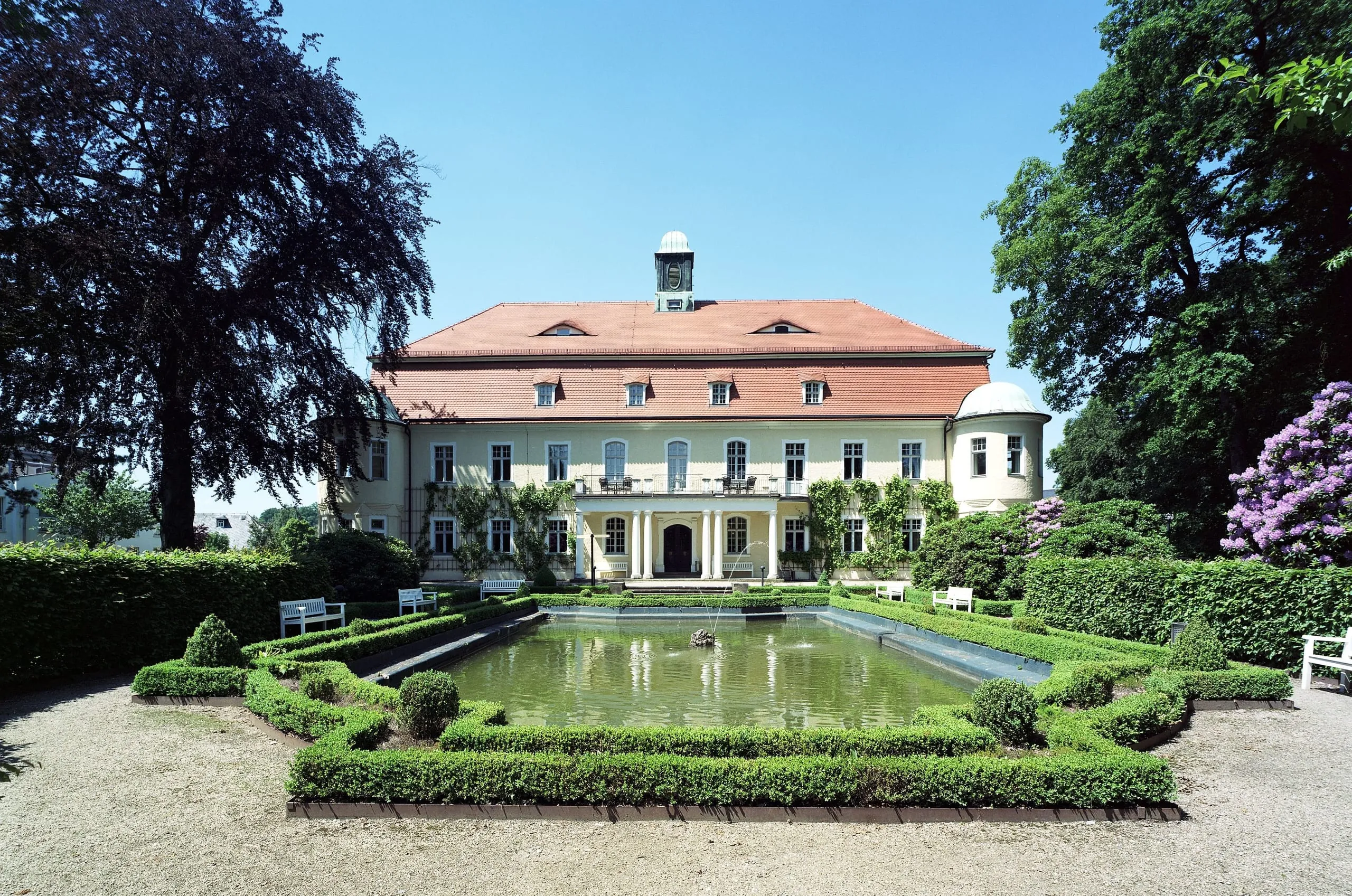 Accor und GCH Hotel Group weiten Zusammenarbeit aus