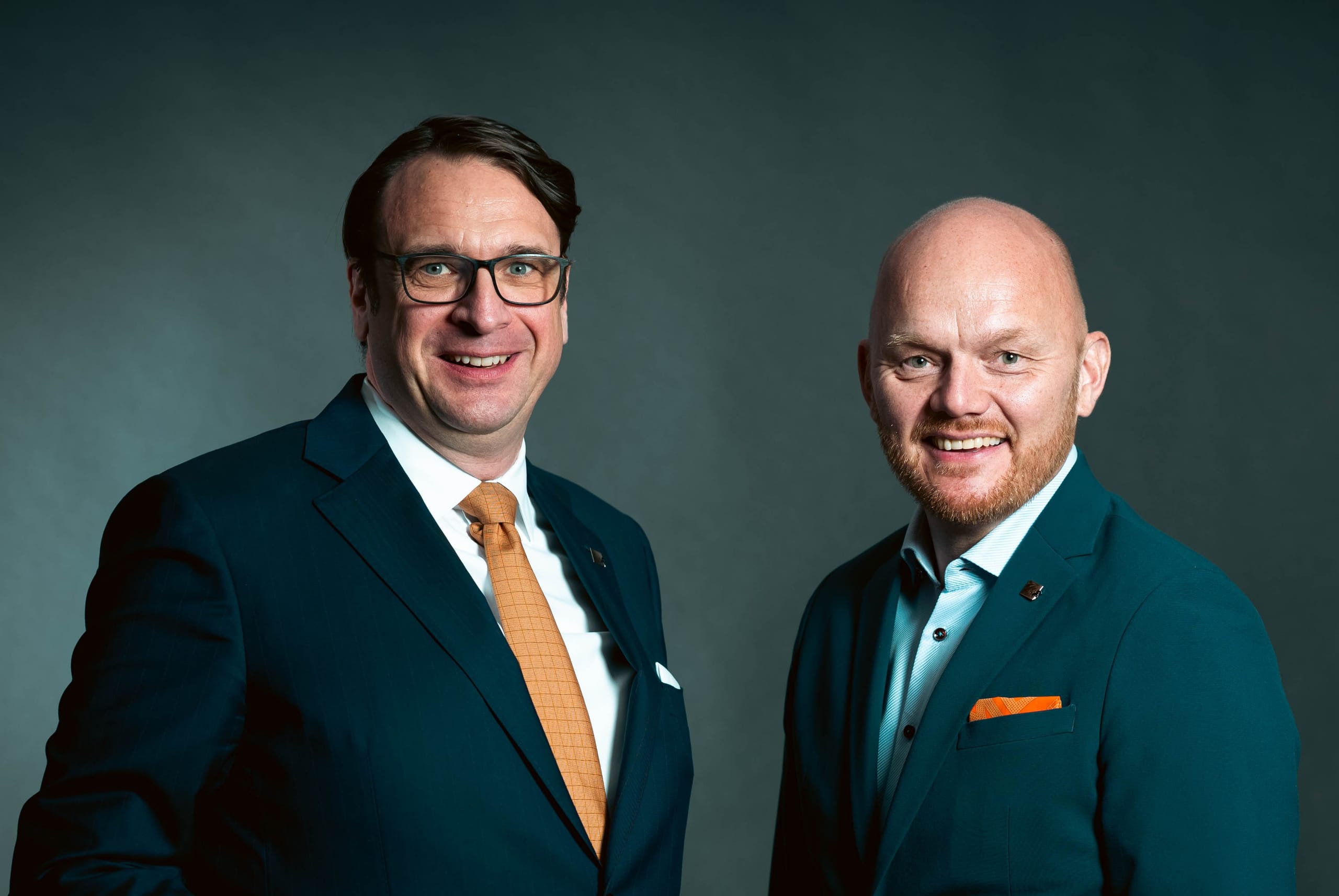 Konzipieren und leiten die Kurse der Vorreiter Academy: Vorstrand Alexander Aisenbrey (links) und COO Alex Obertop.