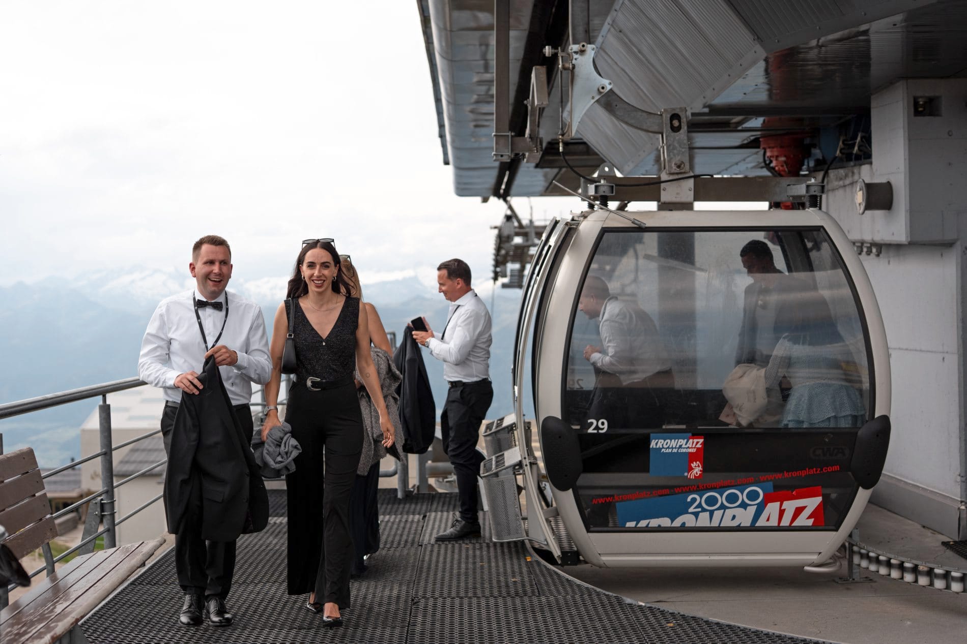 „Exzellenz und Leidenschaft": Rund 150 geladene Gäste aus Hotellerie, Tourismus und Medien feierten im Falkensteiner Hotel Kronplatz und im Lumen auf dem Kronplatz die Verleihung der Wellness Aphrodite 2026.
