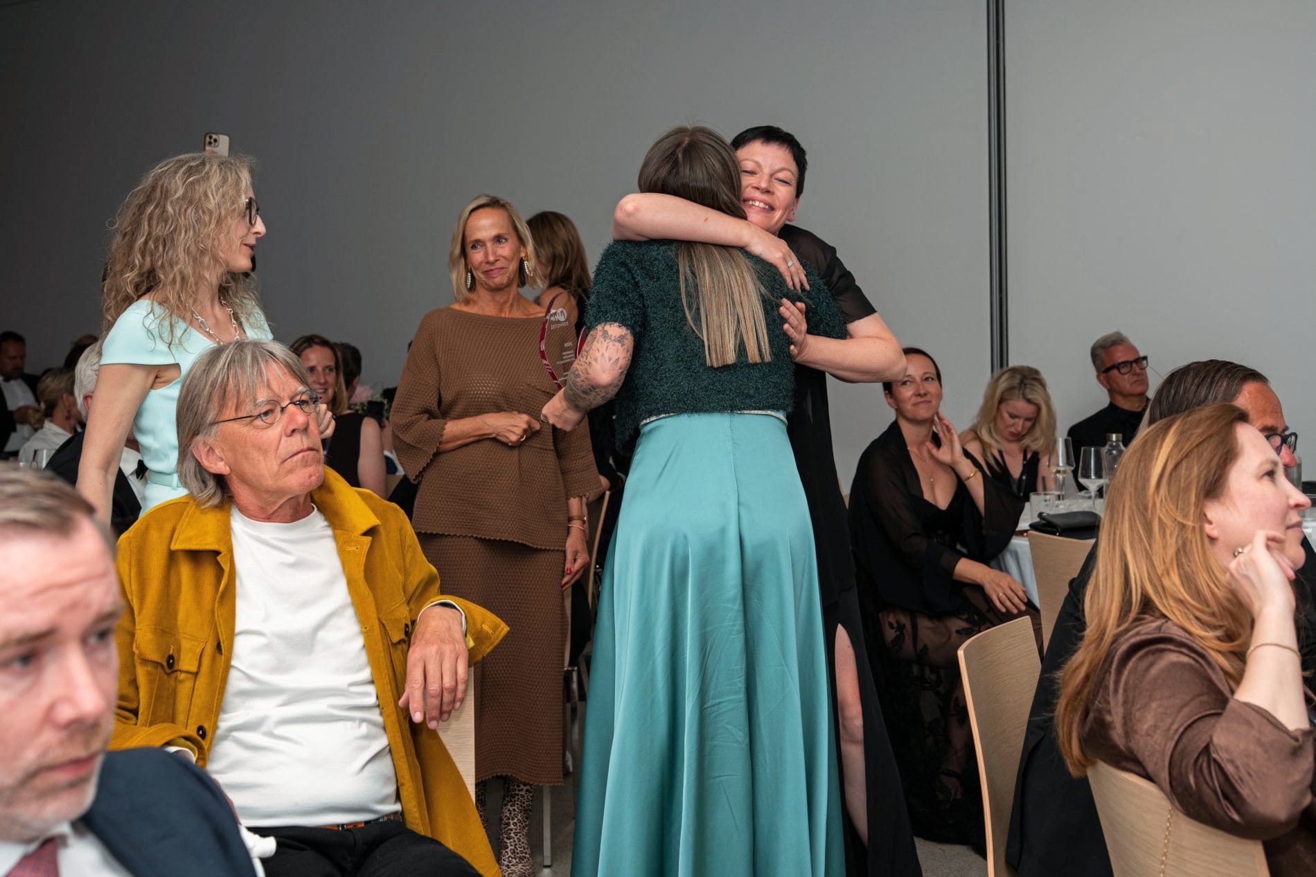 „Exzellenz und Leidenschaft": Rund 150 geladene Gäste aus Hotellerie, Tourismus und Medien feierten im Falkensteiner Hotel Kronplatz und im Lumen auf dem Kronplatz die Verleihung der Wellness Aphrodite 2026.