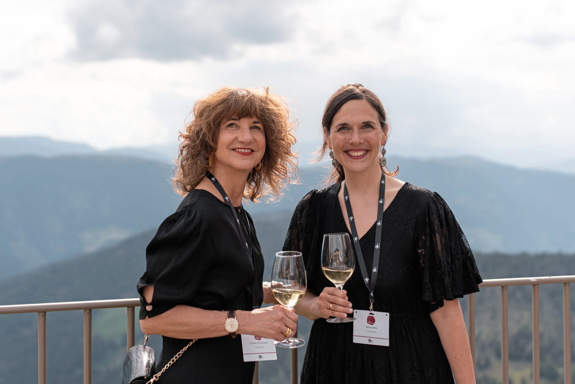 „Exzellenz und Leidenschaft": Rund 150 geladene Gäste aus Hotellerie, Tourismus und Medien feierten im Falkensteiner Hotel Kronplatz und im Lumen auf dem Kronplatz die Verleihung der Wellness Aphrodite 2026.