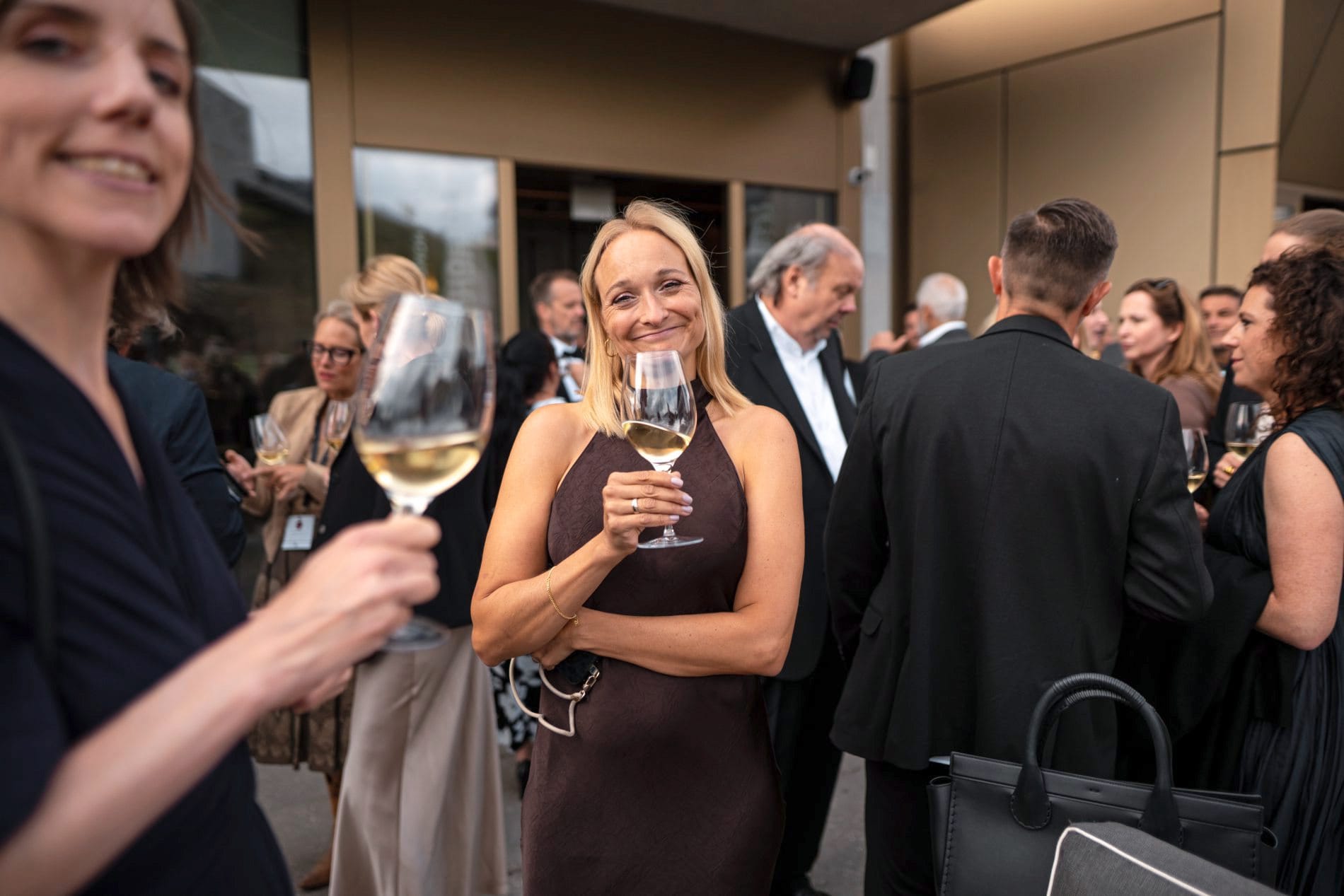 „Exzellenz und Leidenschaft": Rund 150 geladene Gäste aus Hotellerie, Tourismus und Medien feierten im Falkensteiner Hotel Kronplatz und im Lumen auf dem Kronplatz die Verleihung der Wellness Aphrodite 2026.