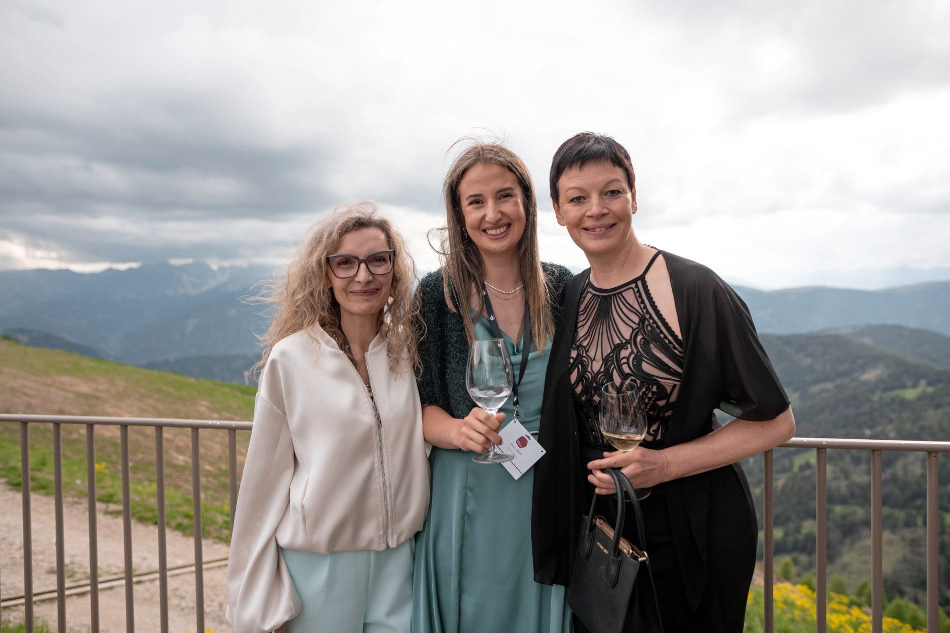 „Exzellenz und Leidenschaft": Rund 150 geladene Gäste aus Hotellerie, Tourismus und Medien feierten im Falkensteiner Hotel Kronplatz und im Lumen auf dem Kronplatz die Verleihung der Wellness Aphrodite 2026.