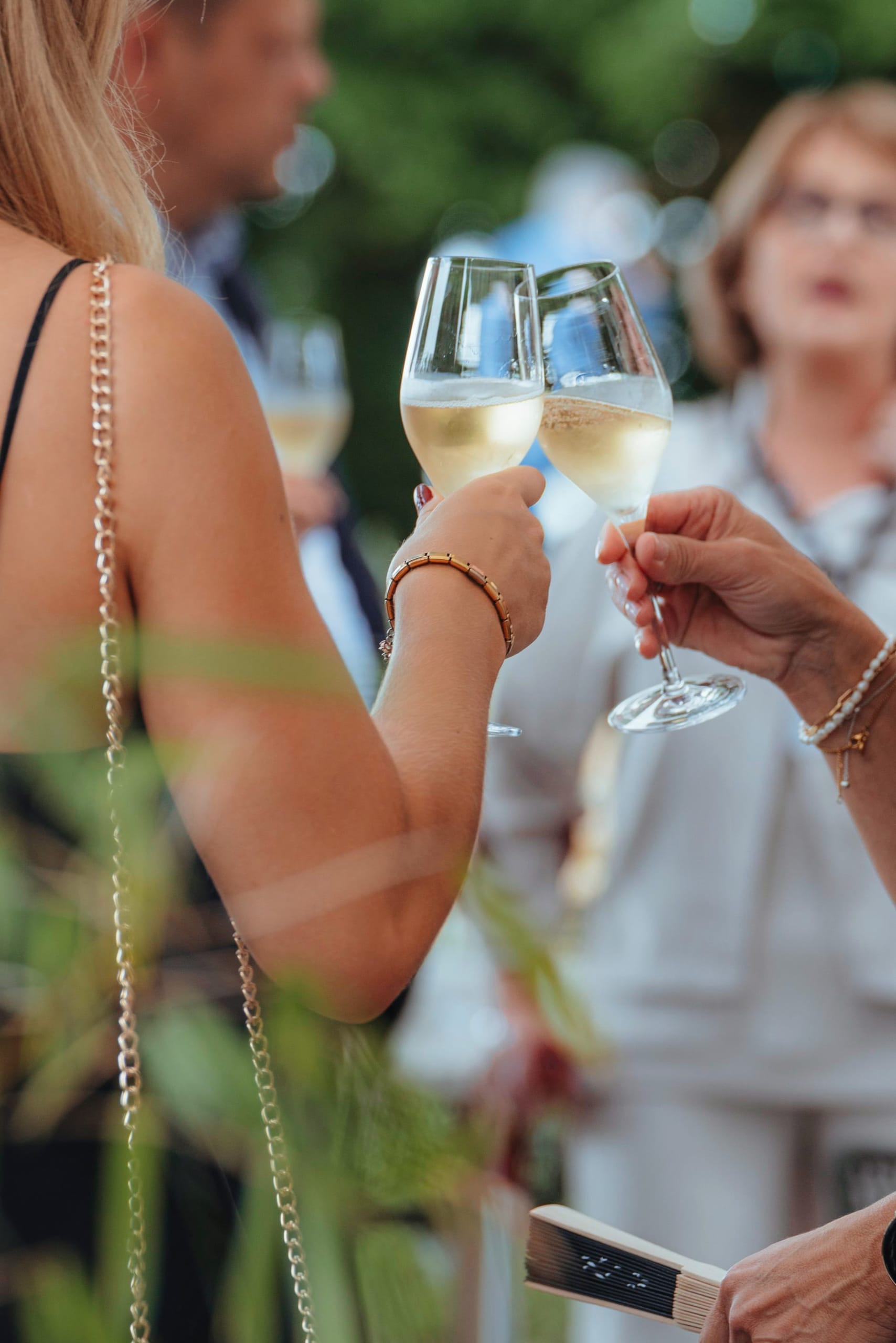 Feierlicher Empfang beim Grand Prix der Tagungshotellerie auf der Restaurantterrasse des Seegut Zeppelin in Friedrichshafen.
