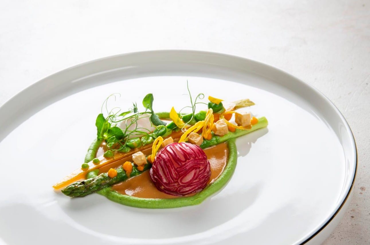 Gado-Gado mit Erdnuss, Karotte und Erbse