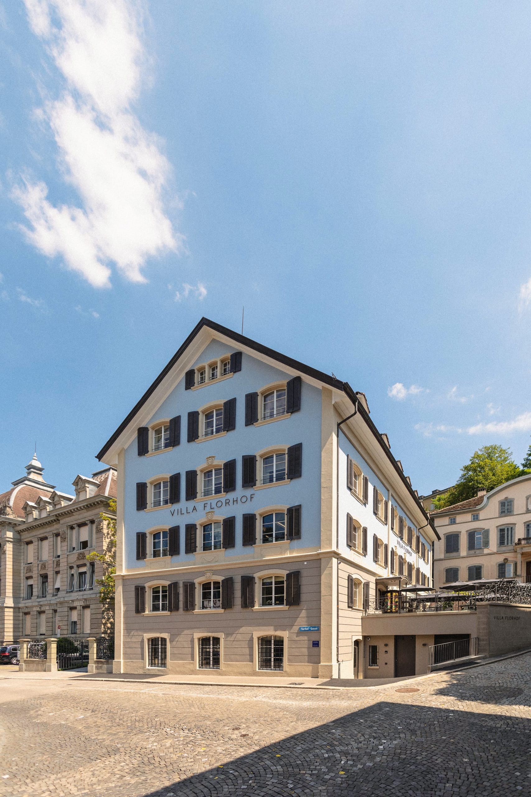 Mitten in der Zürcher Altstadt, an der Florhofgasse, liegt das Relais & Châteaux Villa Florhof.