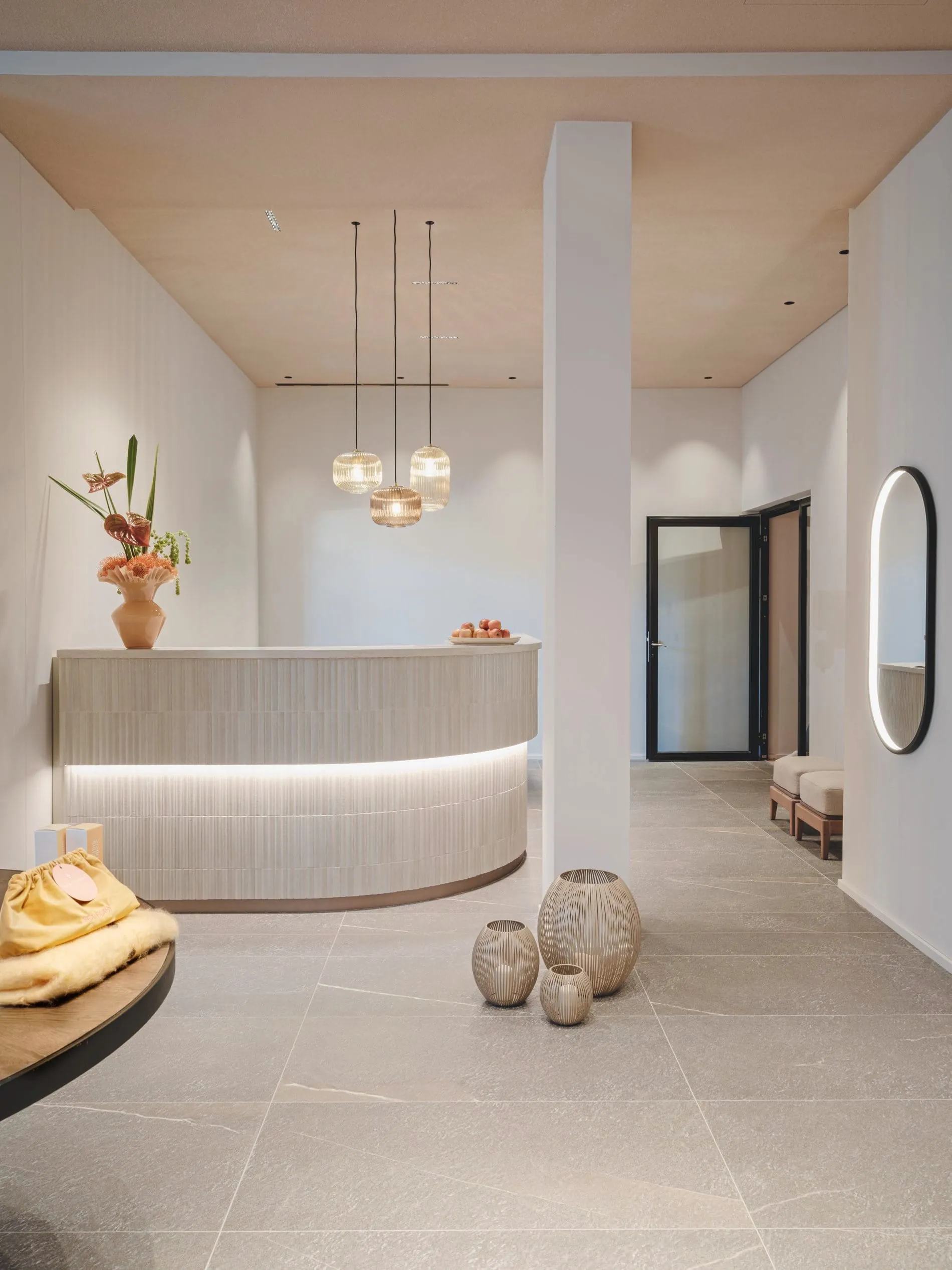 Im Concept Store können Gäste ausgewählte Beauty- und Lifestyle-Produkte verschiedener Marke kaufen.