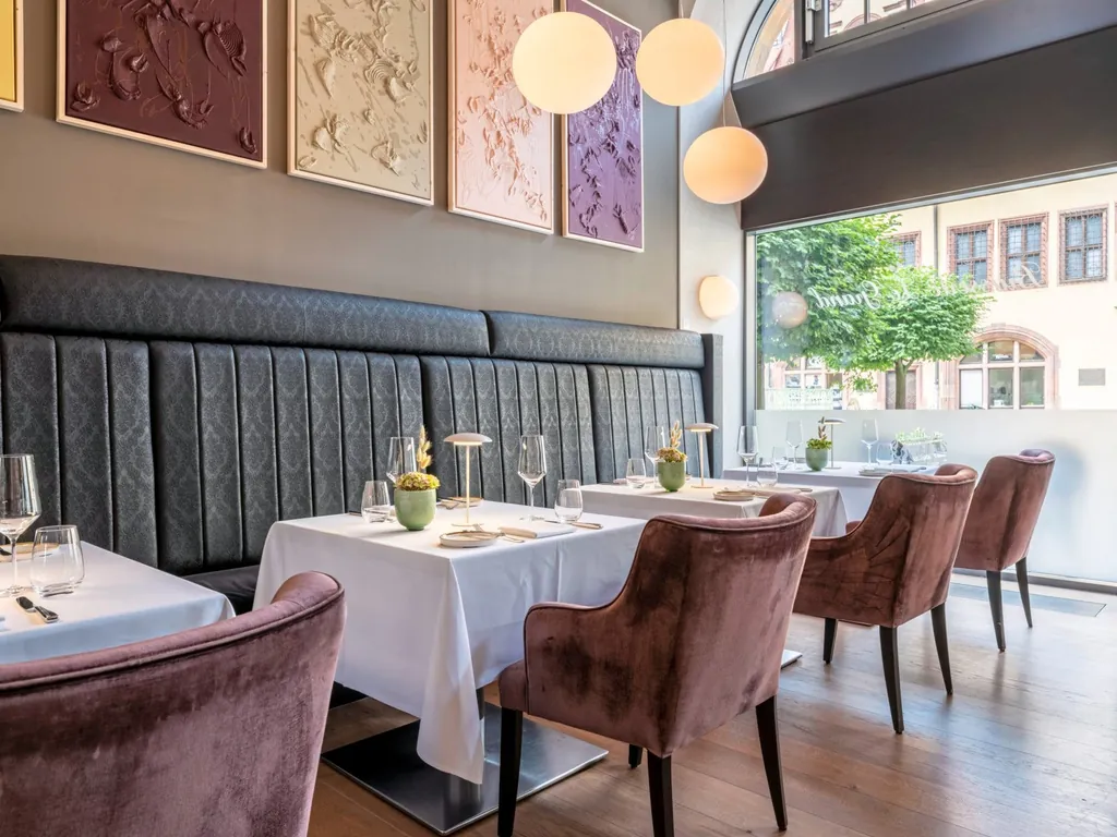Brasserie Le Grand Interior