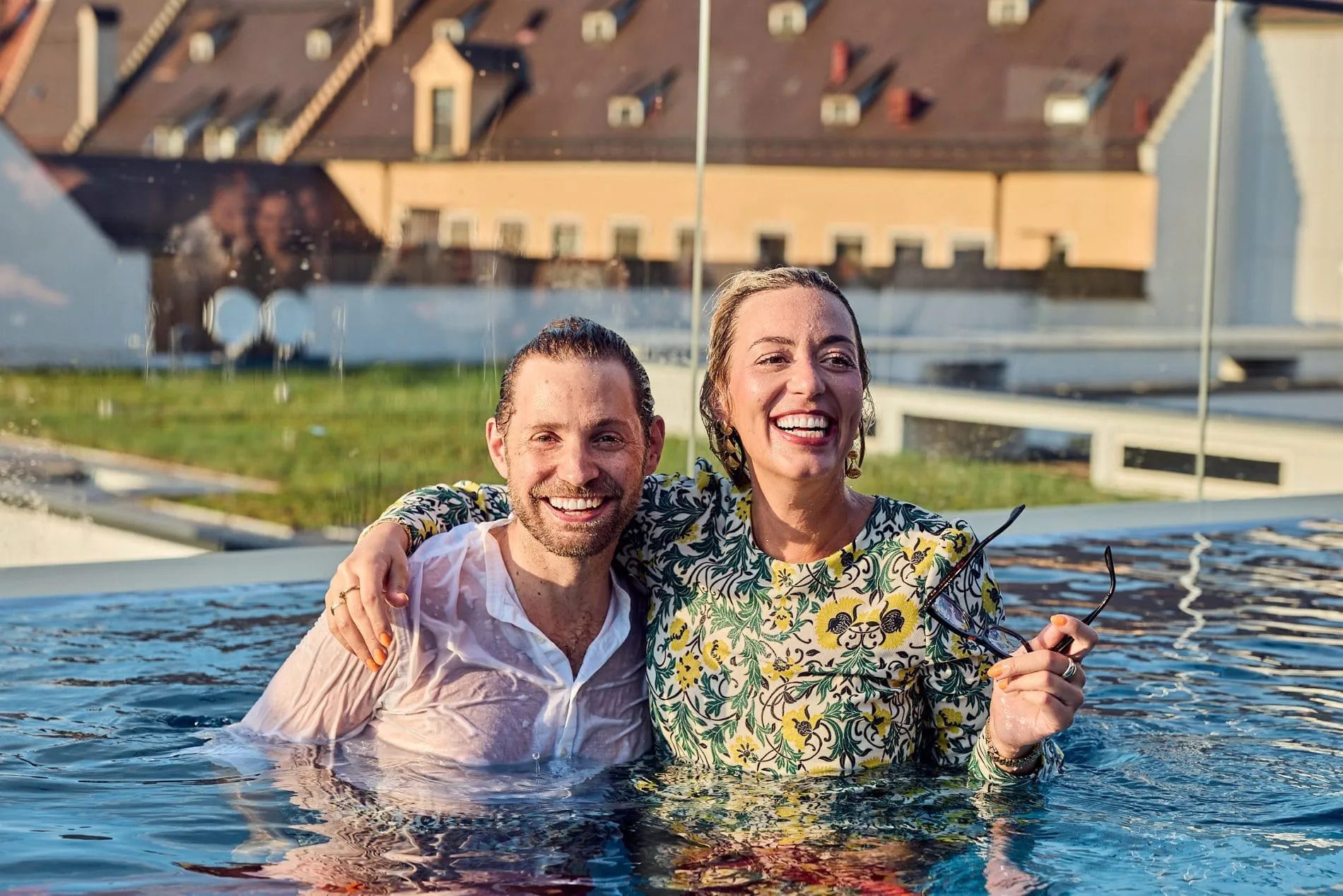 Sommerliches Opening: Rund 130 geladene Gäste feierten die Eröffnung des neuen Anbaus im Hotel Maximilian's.
