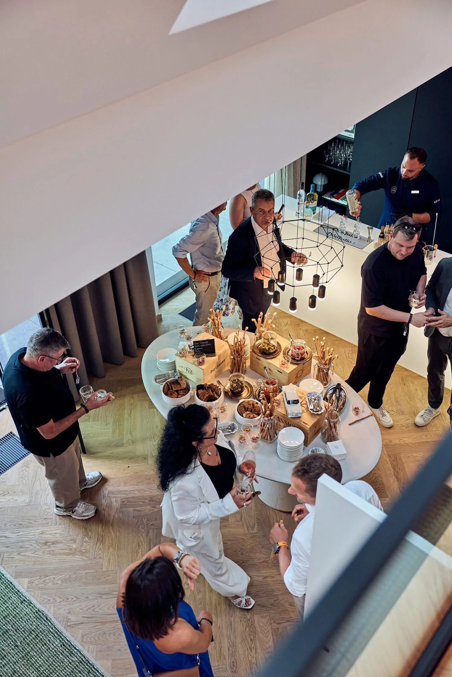 Sommerliches Opening: Rund 130 geladene Gäste feierten die Eröffnung des neuen Anbaus im Hotel Maximilian's.