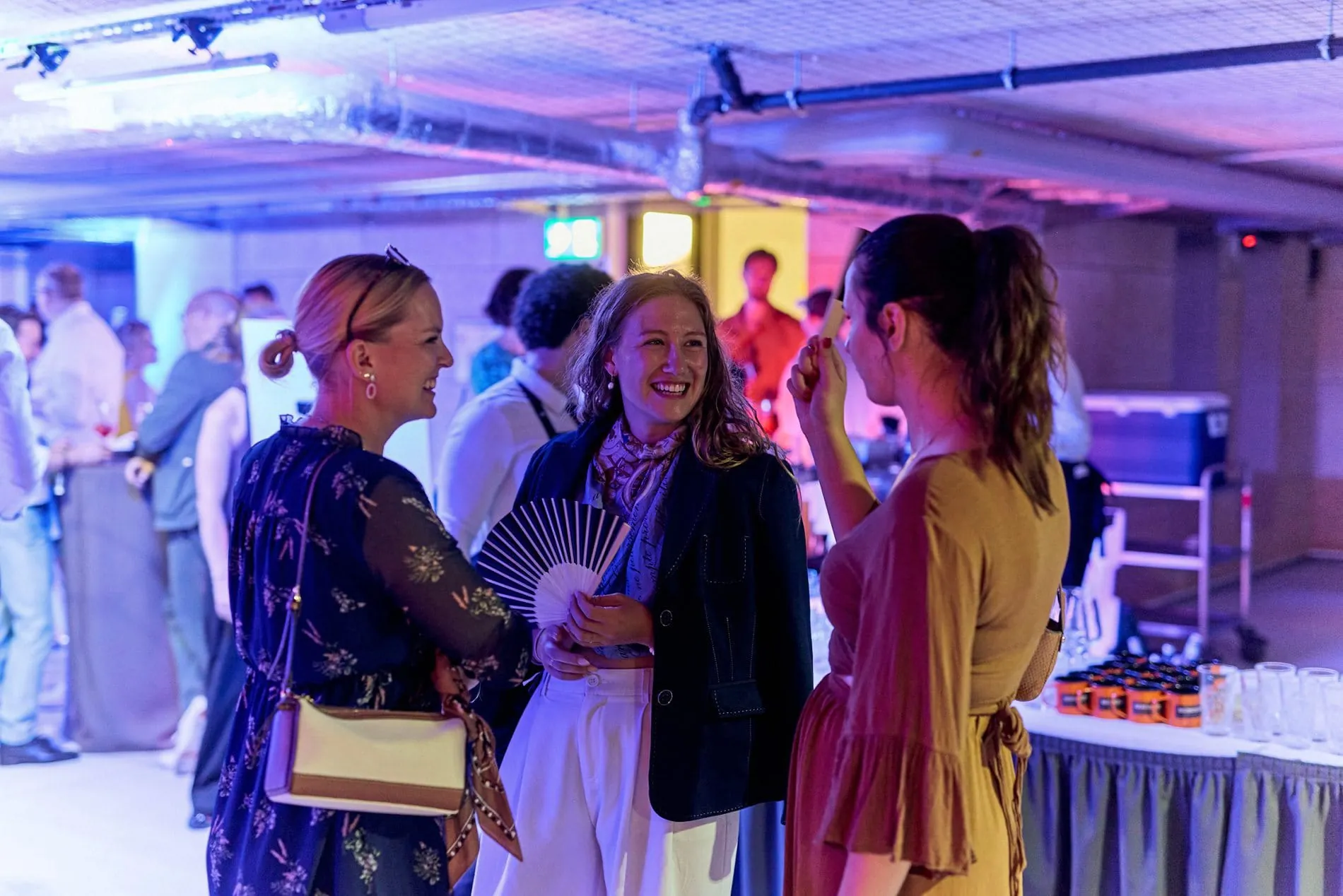 Sommerliches Opening: Rund 130 geladene Gäste feierten die Eröffnung des neuen Anbaus im Hotel Maximilian's.