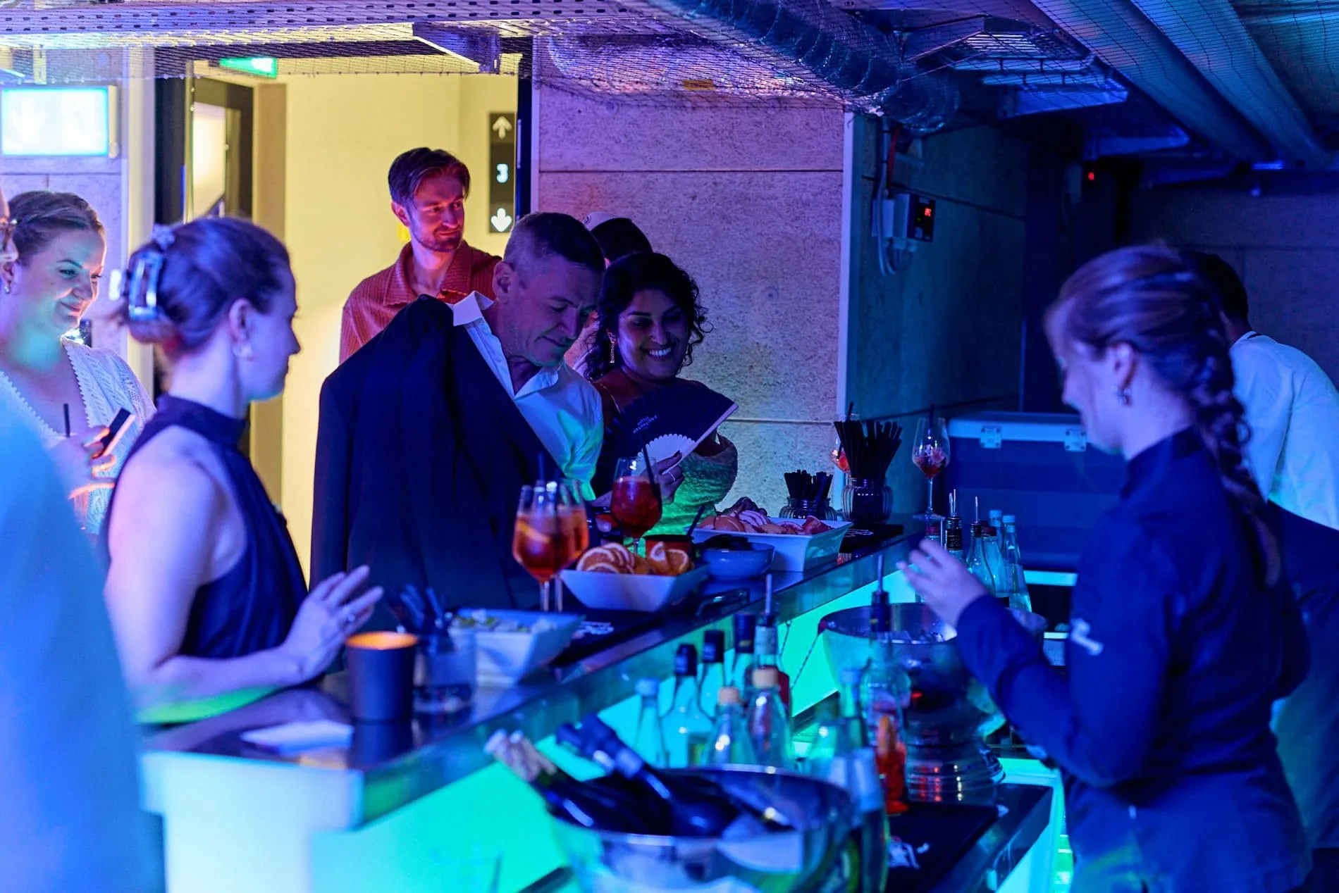 Sommerliches Opening: Rund 130 geladene Gäste feierten die Eröffnung des neuen Anbaus im Hotel Maximilian's.