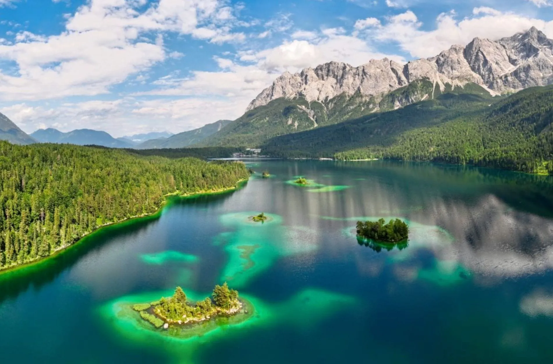 Eibsee Drohnenansicht Grainau