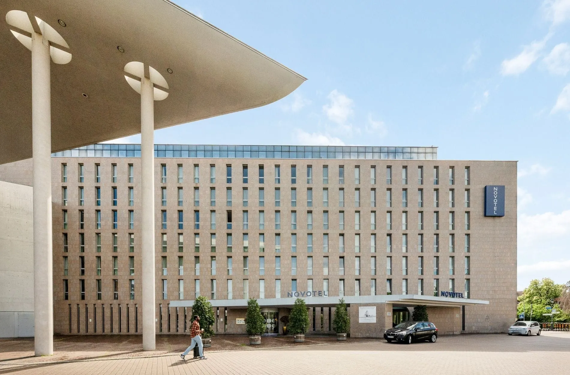 Iremis Novotel Freiburg Scandic Hotels Aussenansicht