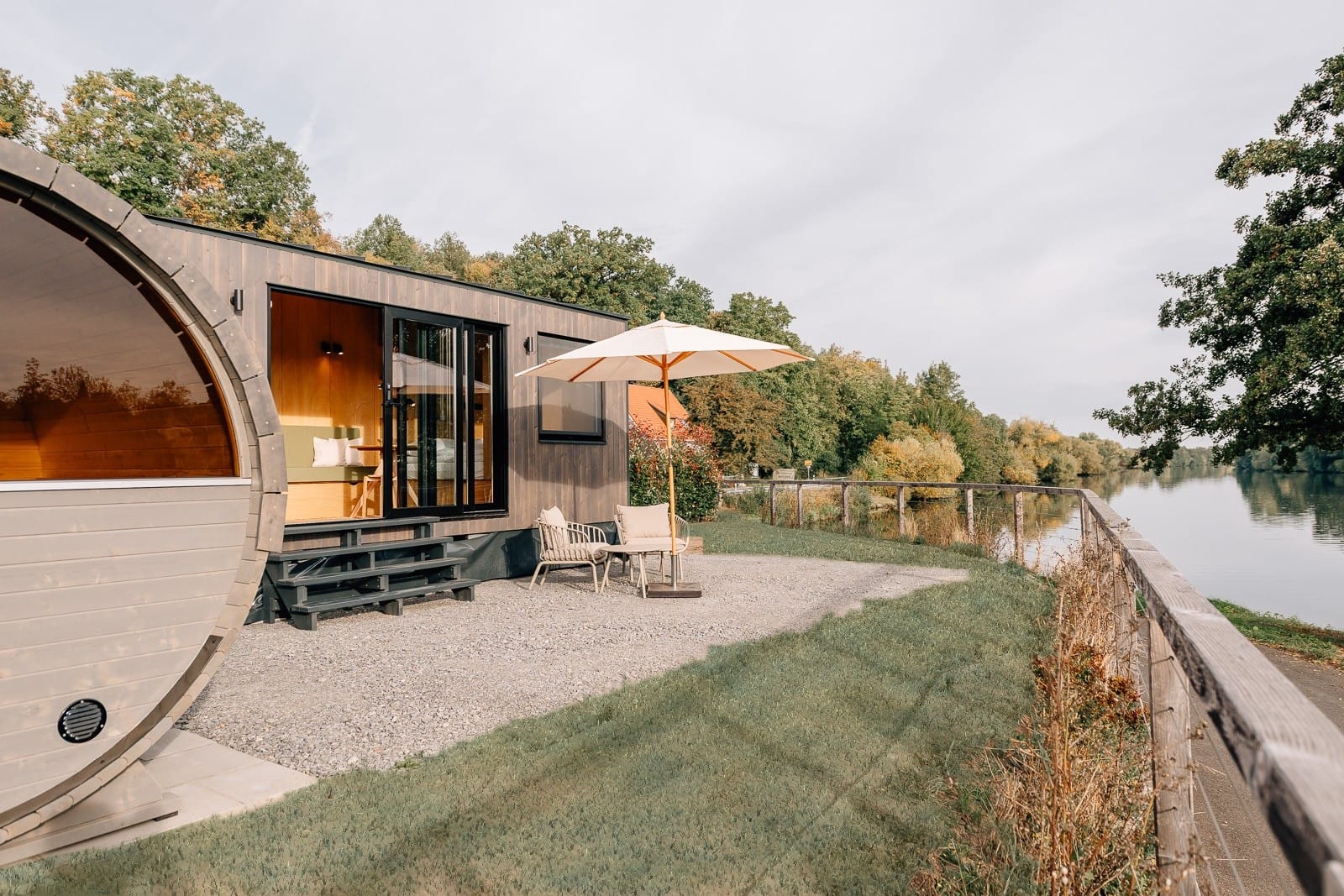 Alpami bringt Tiny Houses ans fränkische Mainufer