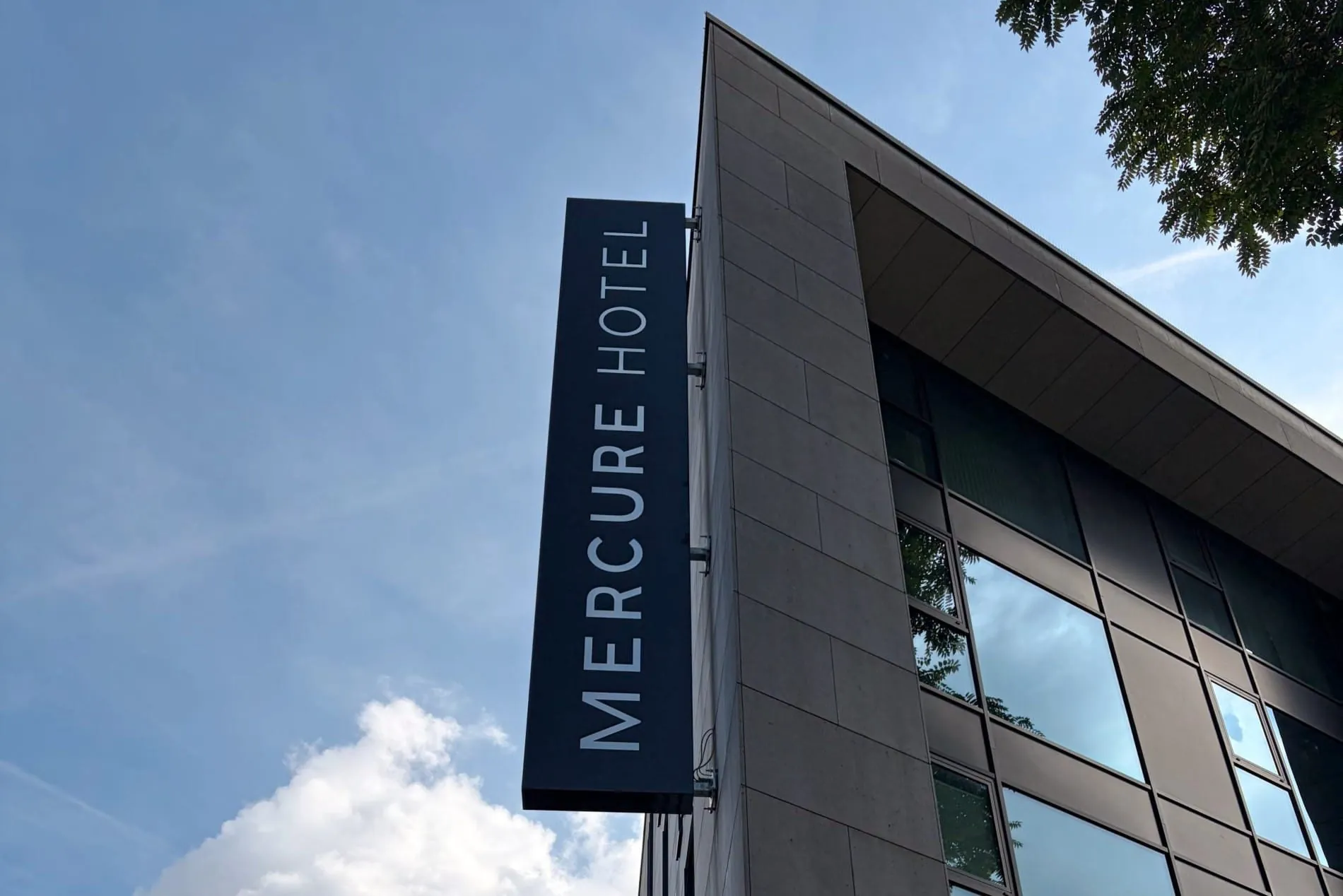 Mercure startet in Bonn